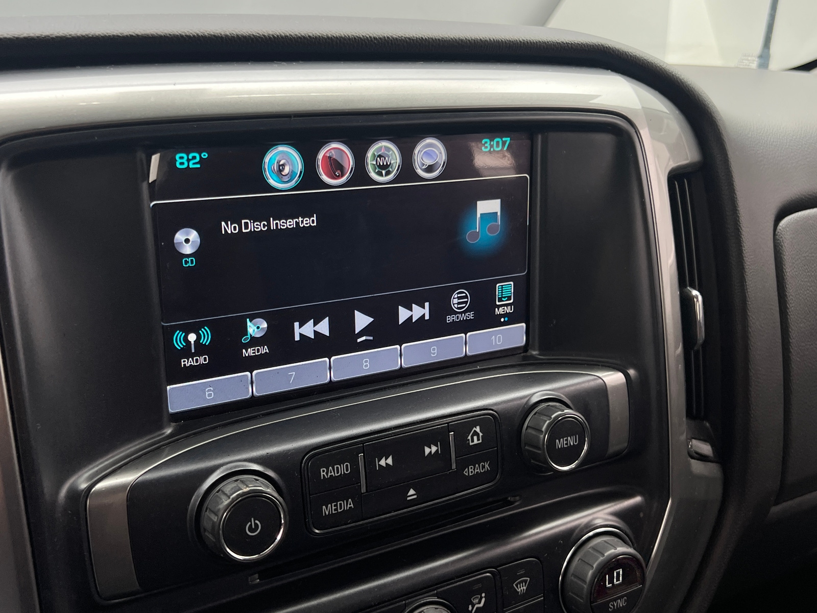 Thumbnail: 2016 Chevrolet Silverado 1500 - 4