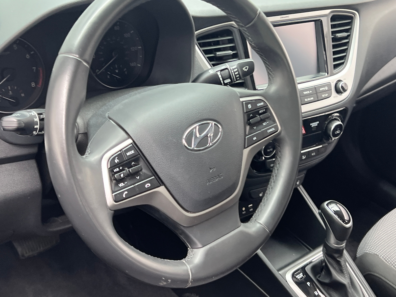 Thumbnail: 2022 Hyundai Accent - 5