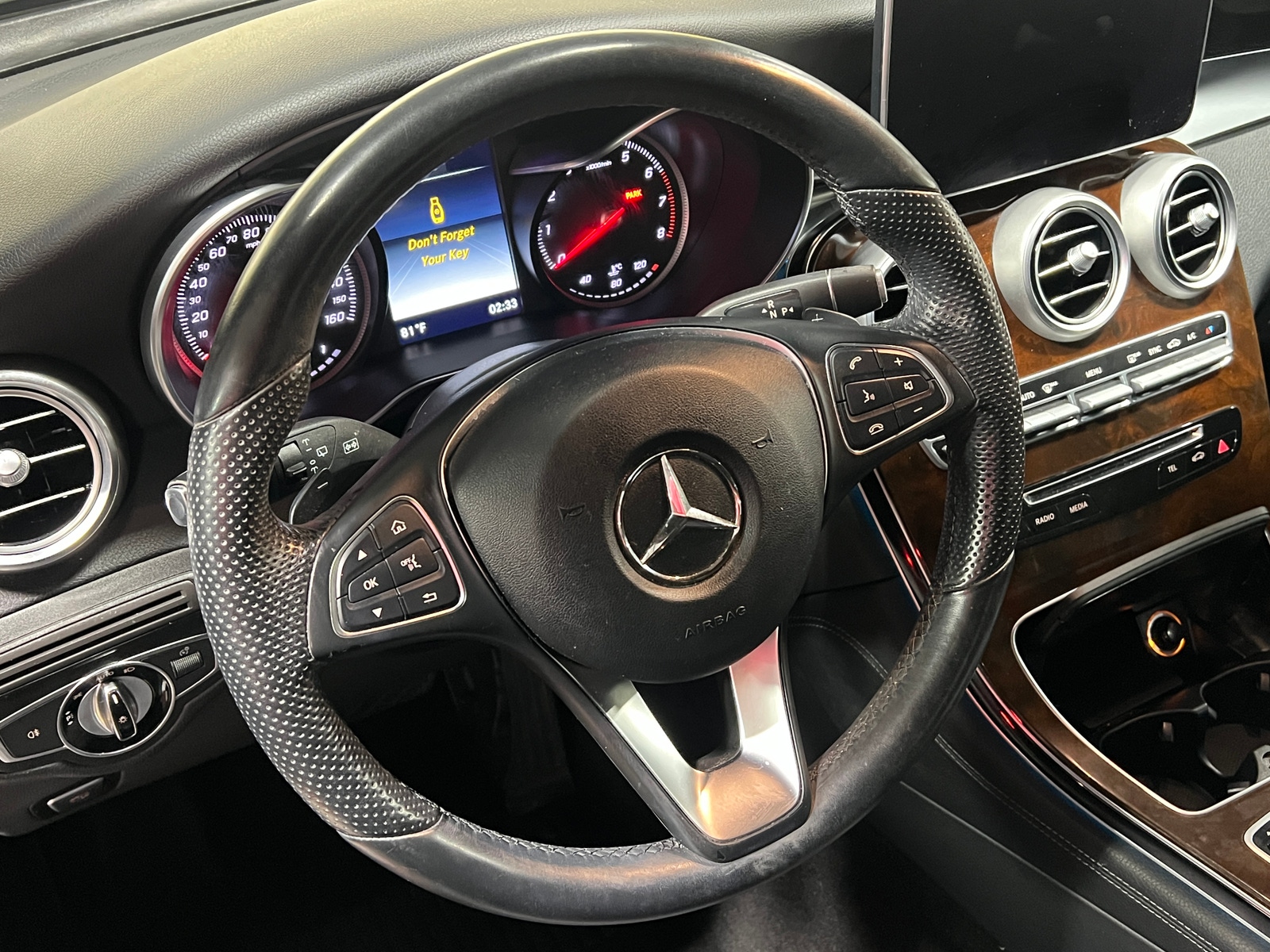 Thumbnail: 2017 Mercedes-Benz GLC - 4