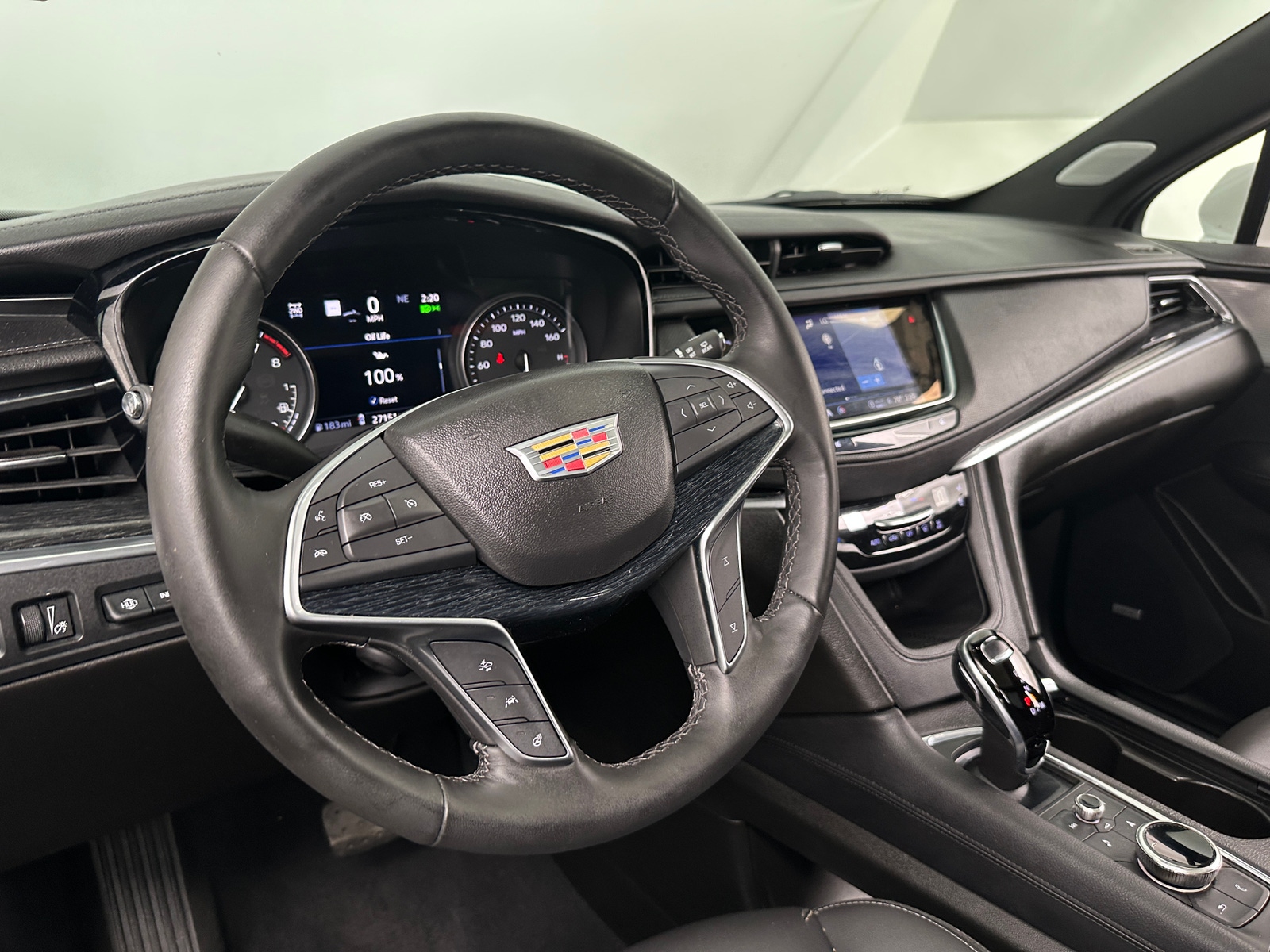 Thumbnail: 2022 Cadillac XT5 - 4