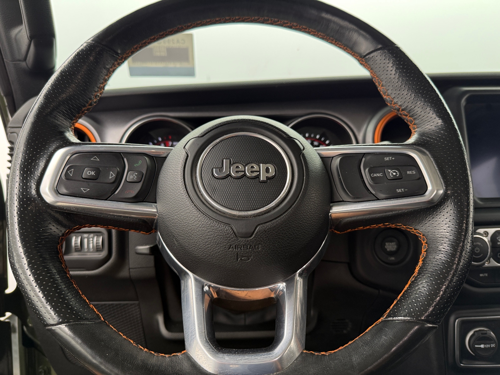 Thumbnail: 2021 Jeep Gladiator - 5