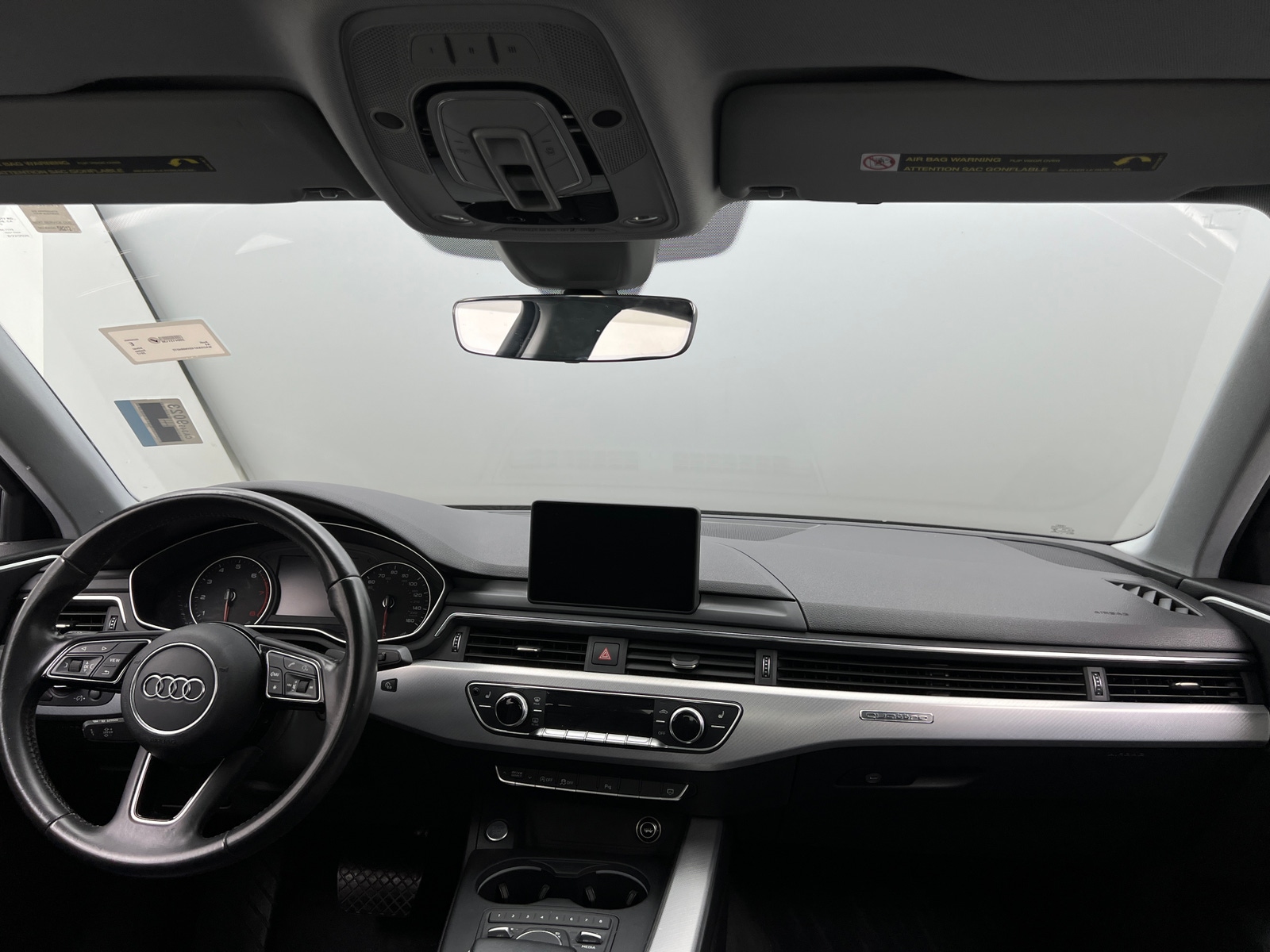 Thumbnail: 2017 Audi A4 - 2