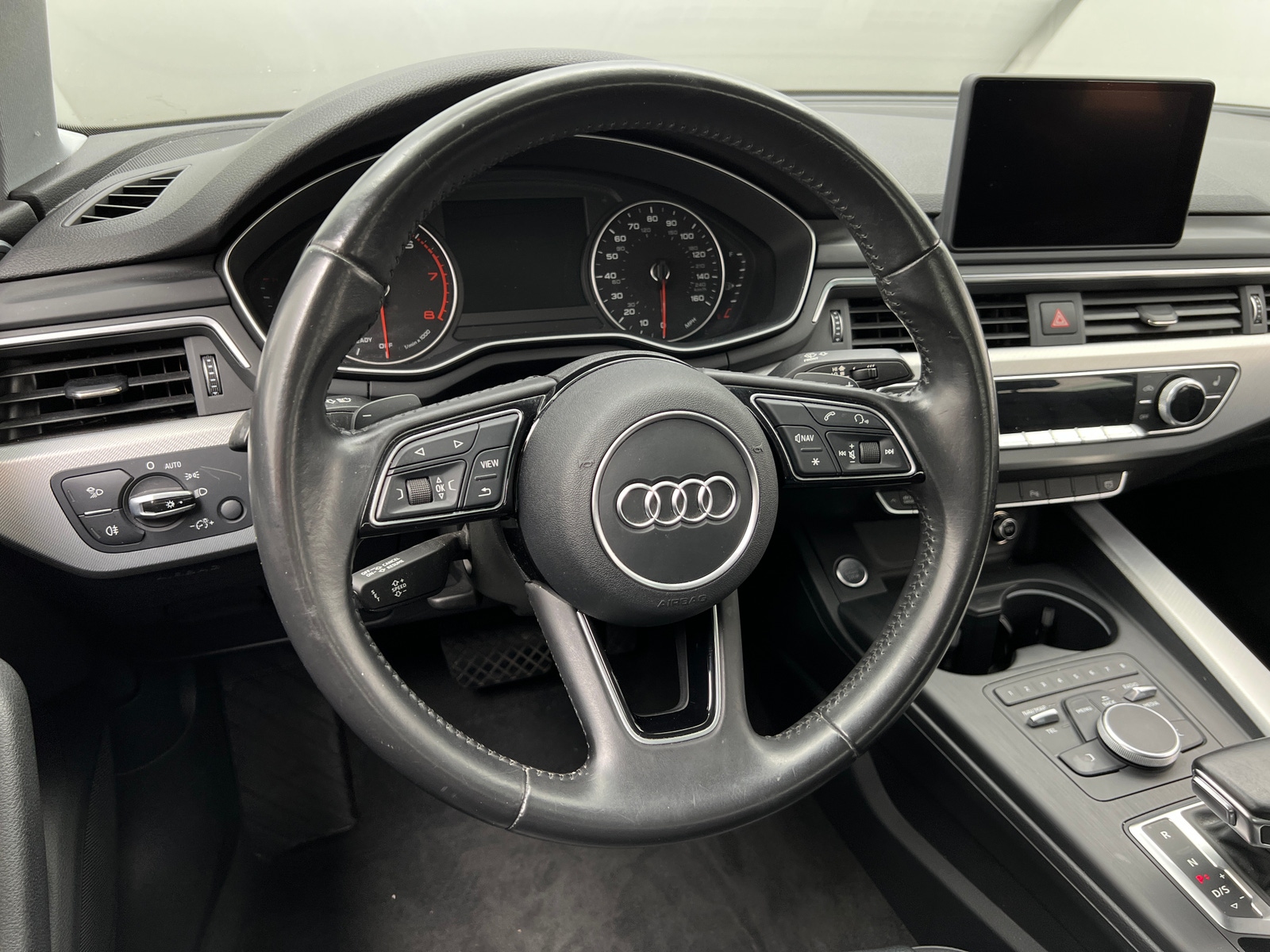 Thumbnail: 2017 Audi A4 - 4