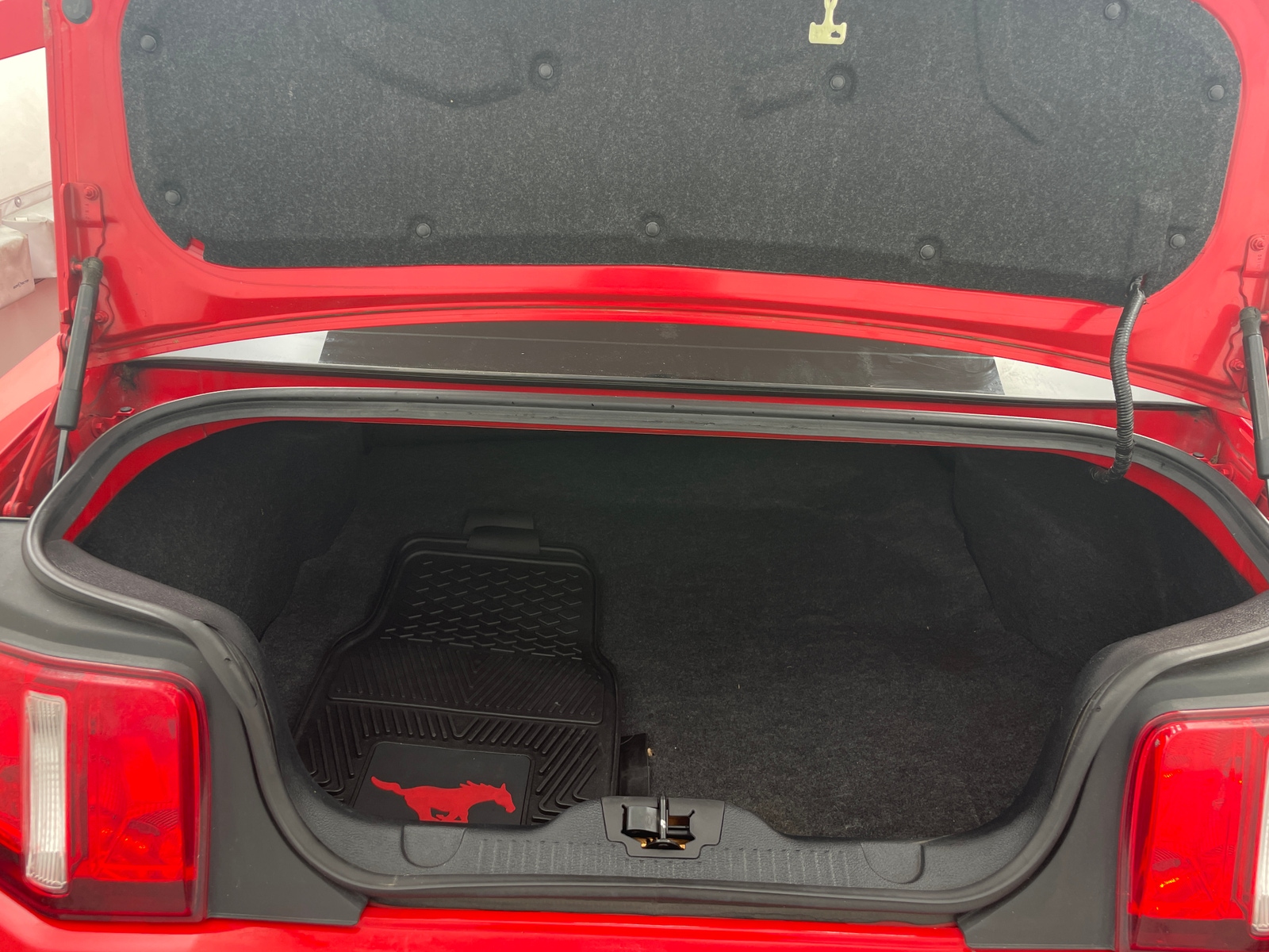 Thumbnail: 2012 Ford Mustang - 5