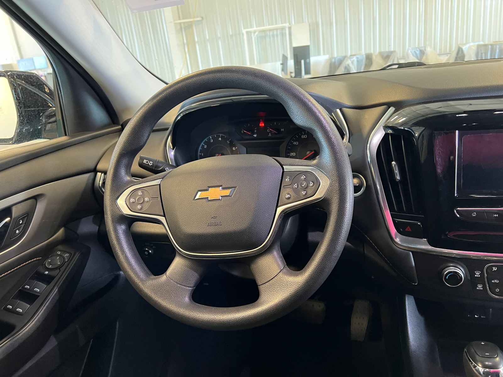 Thumbnail: 2020 Chevrolet Traverse - 5