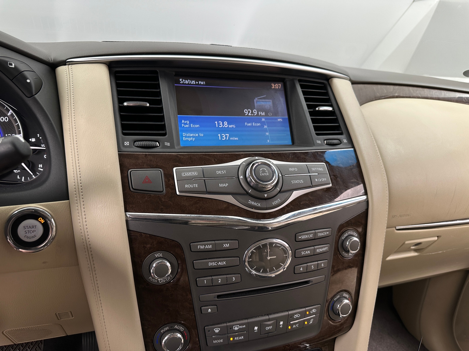 Thumbnail: 2017 INFINITI QX80 - 4
