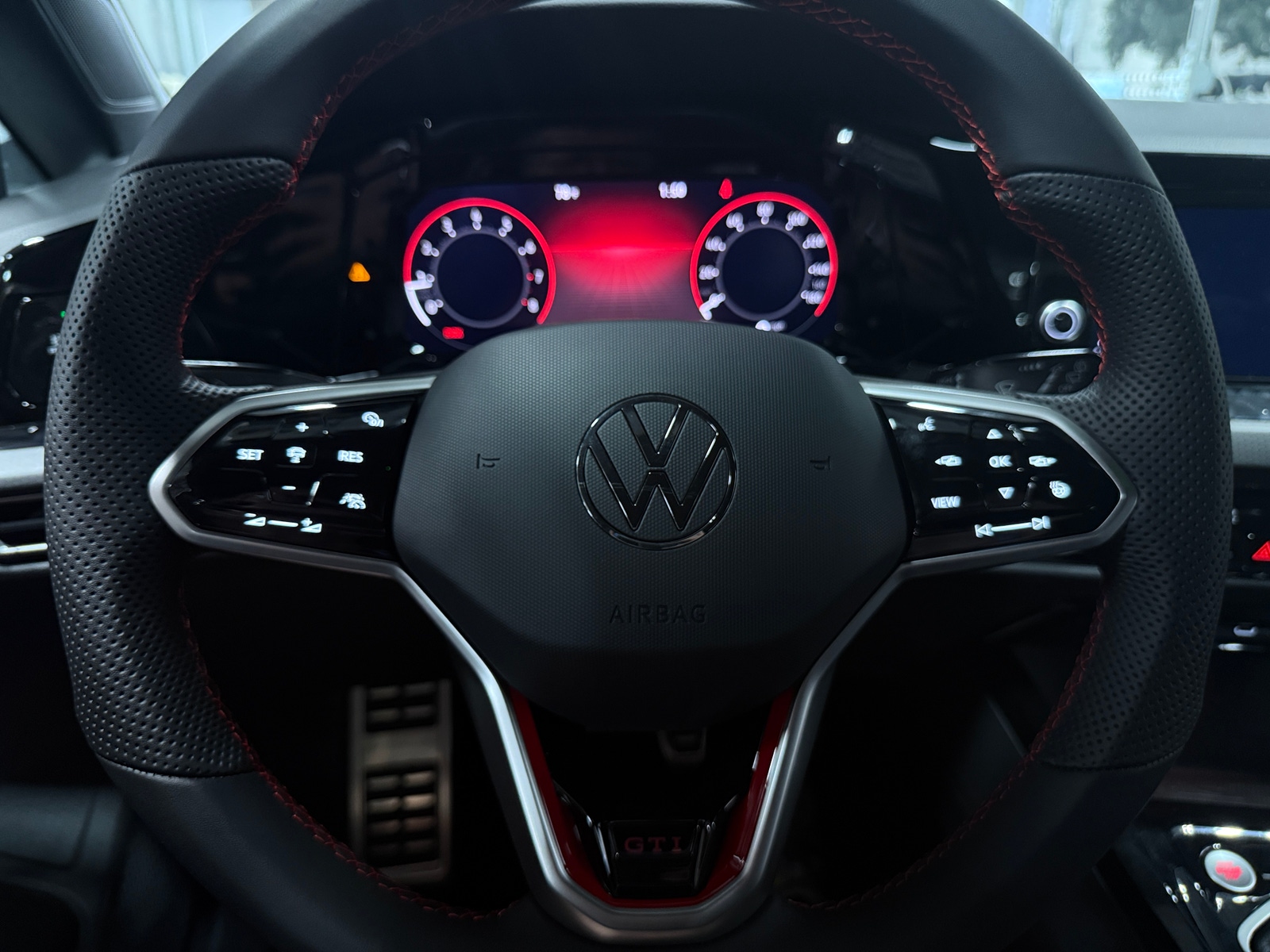 Thumbnail: 2024 Volkswagen Golf - 5