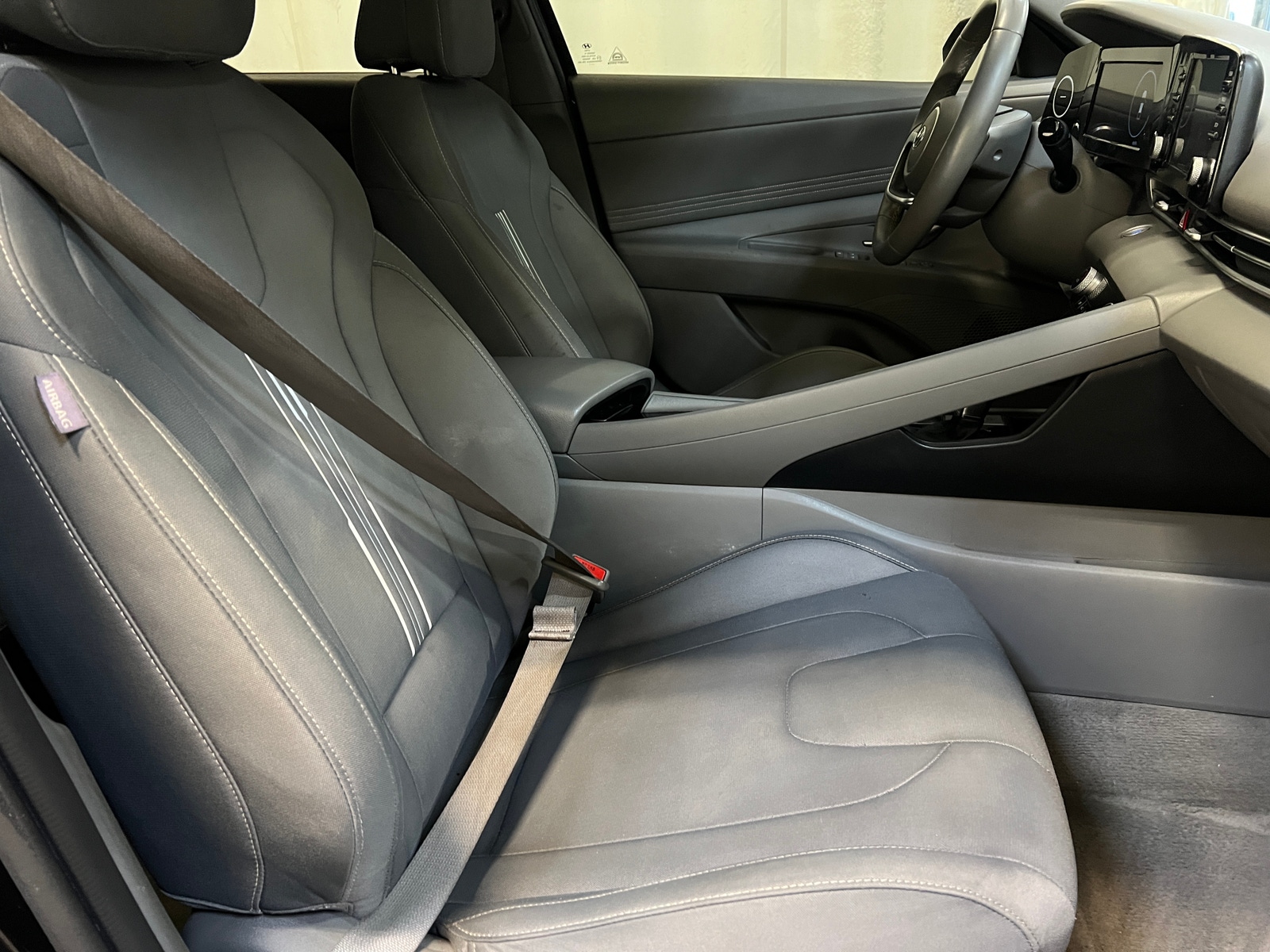 Thumbnail: 2021 Hyundai Elantra - 2