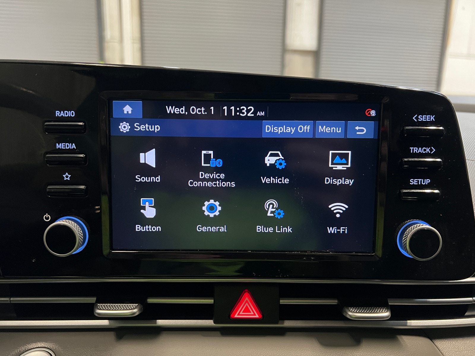 Thumbnail: 2021 Hyundai Elantra - 4