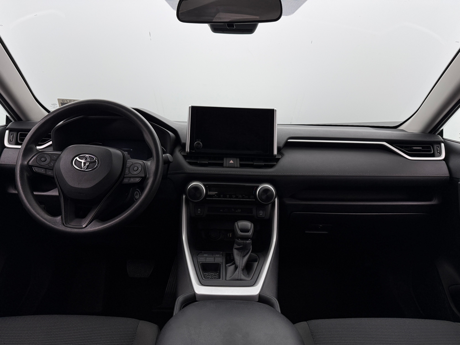 Thumbnail: 2024 Toyota RAV4 - 3
