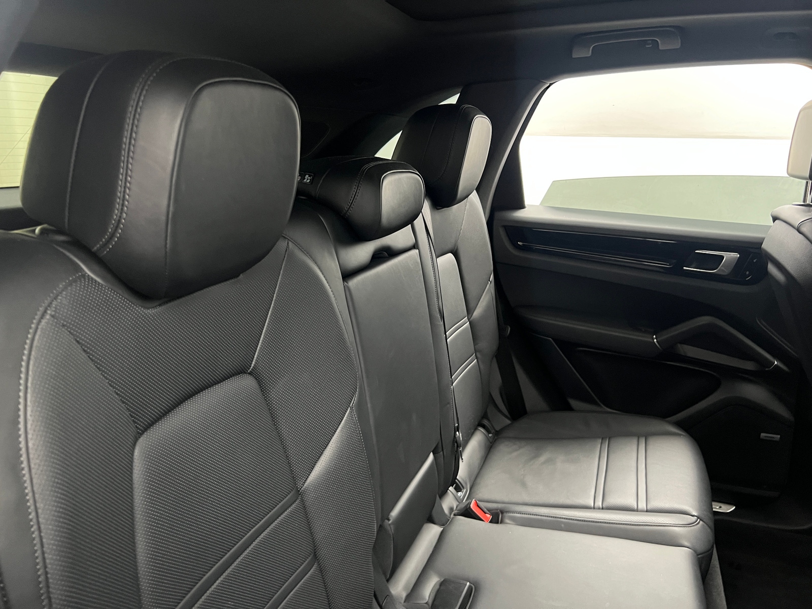 Thumbnail: 2019 Porsche Cayenne - 5