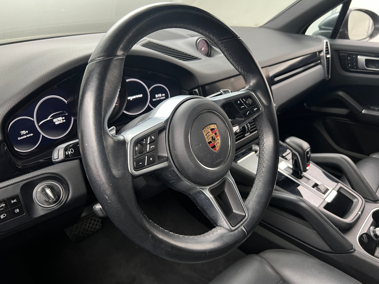 Thumbnail: 2019 Porsche Cayenne - 4