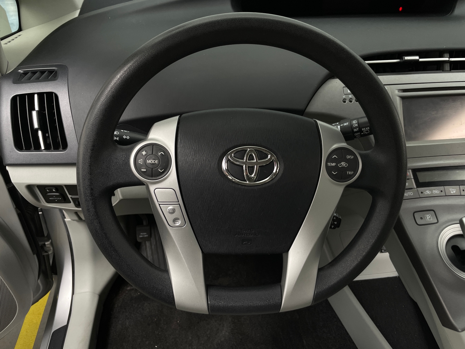 Thumbnail: 2012 Toyota Prius - 5