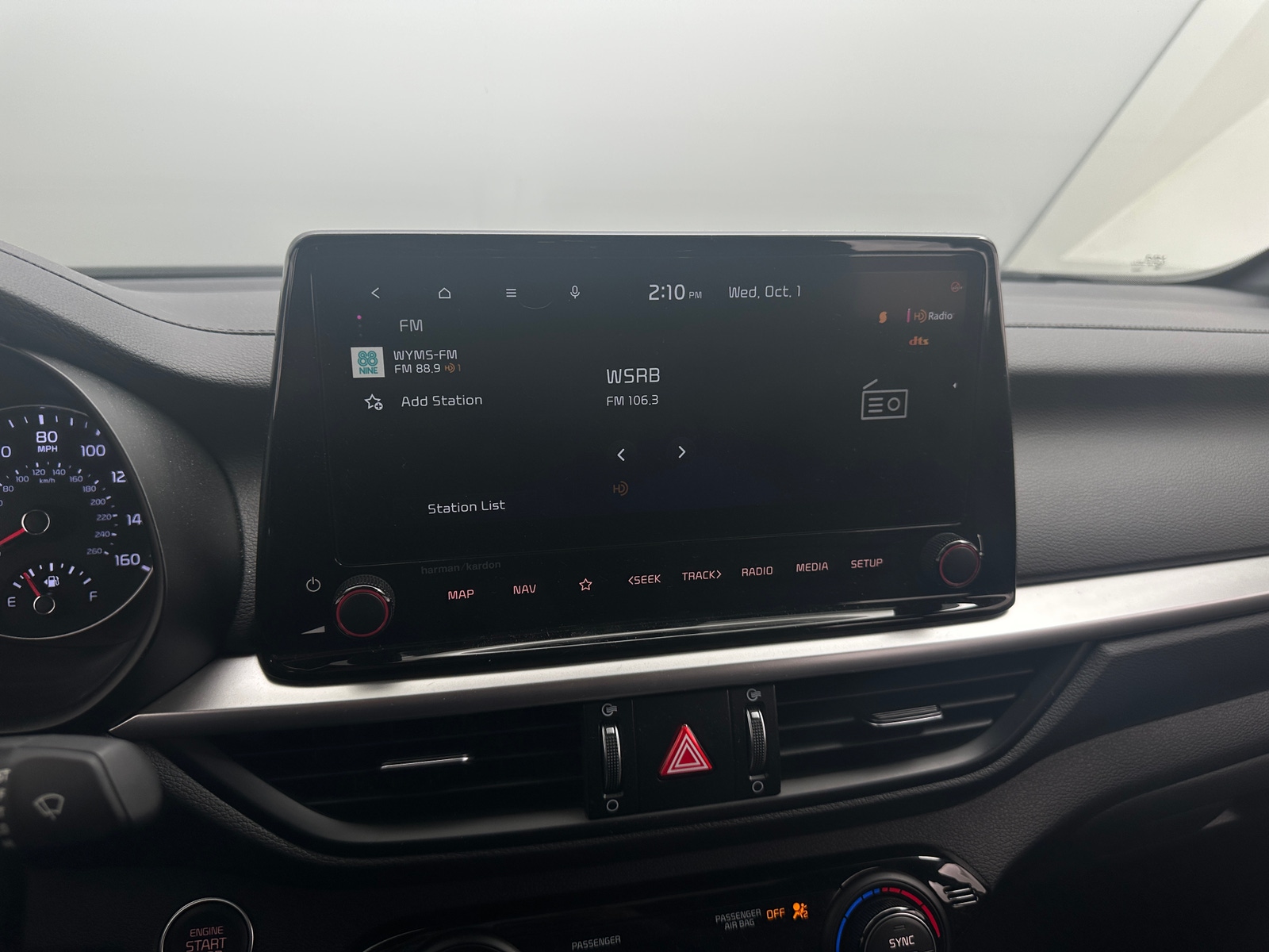 Thumbnail: 2023 Kia Forte - 4