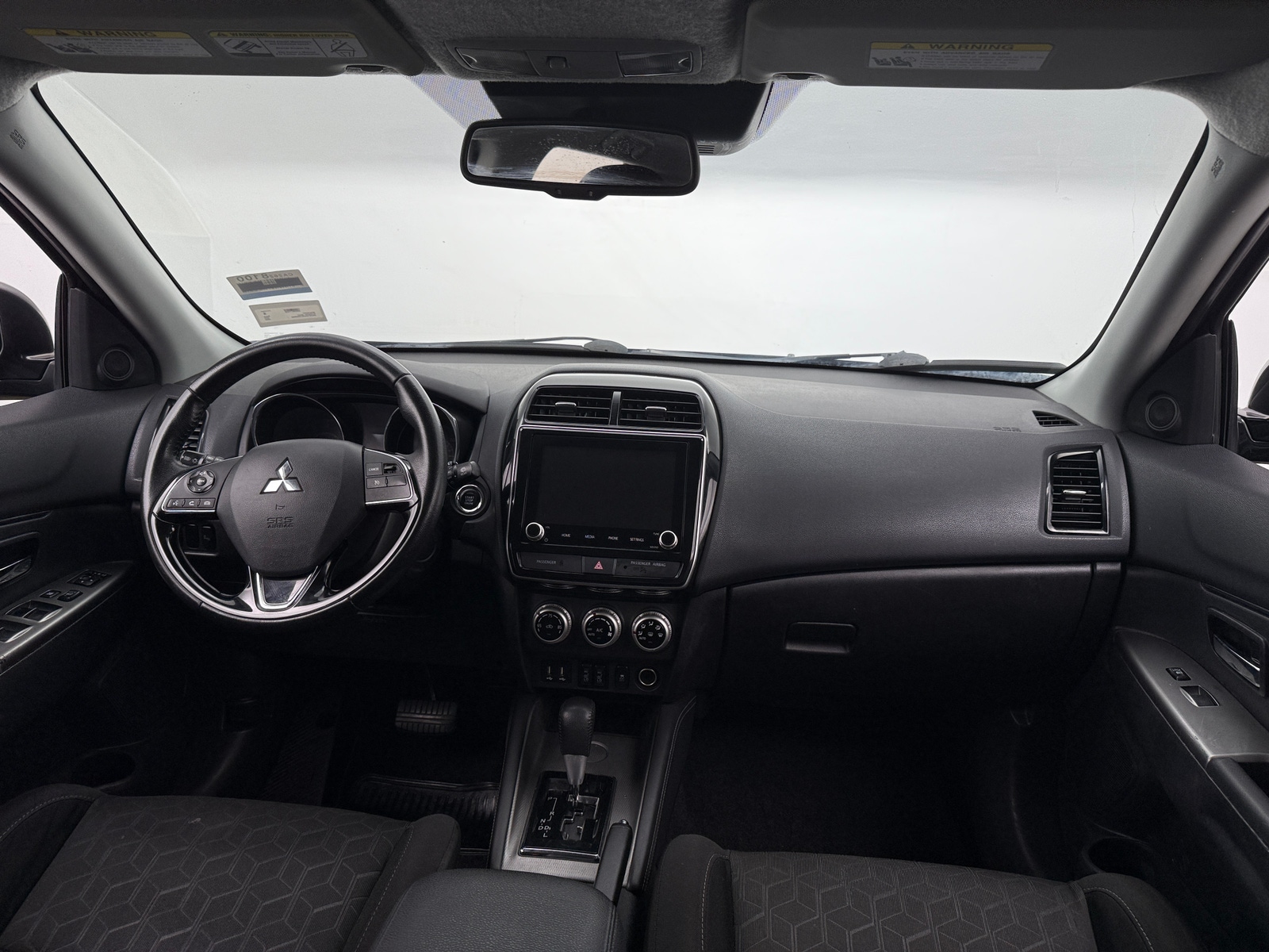 Thumbnail: 2020 Mitsubishi Outlander Sport - 3
