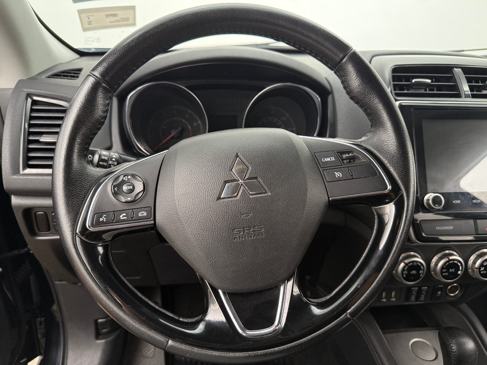 Thumbnail: 2020 Mitsubishi Outlander Sport - 5