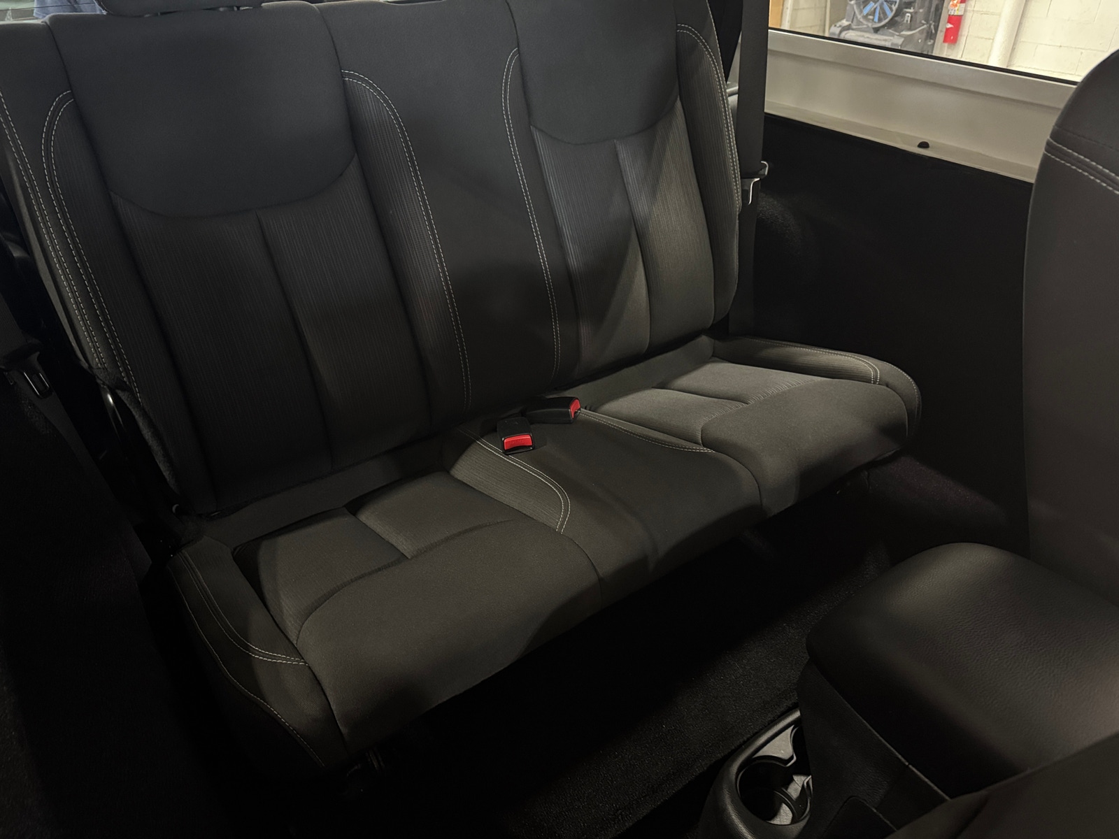 Thumbnail: 2016 Jeep Wrangler - 6