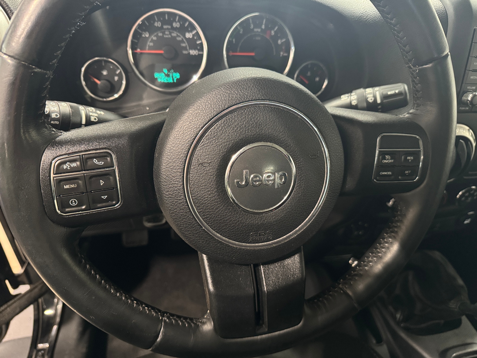 Thumbnail: 2016 Jeep Wrangler - 5