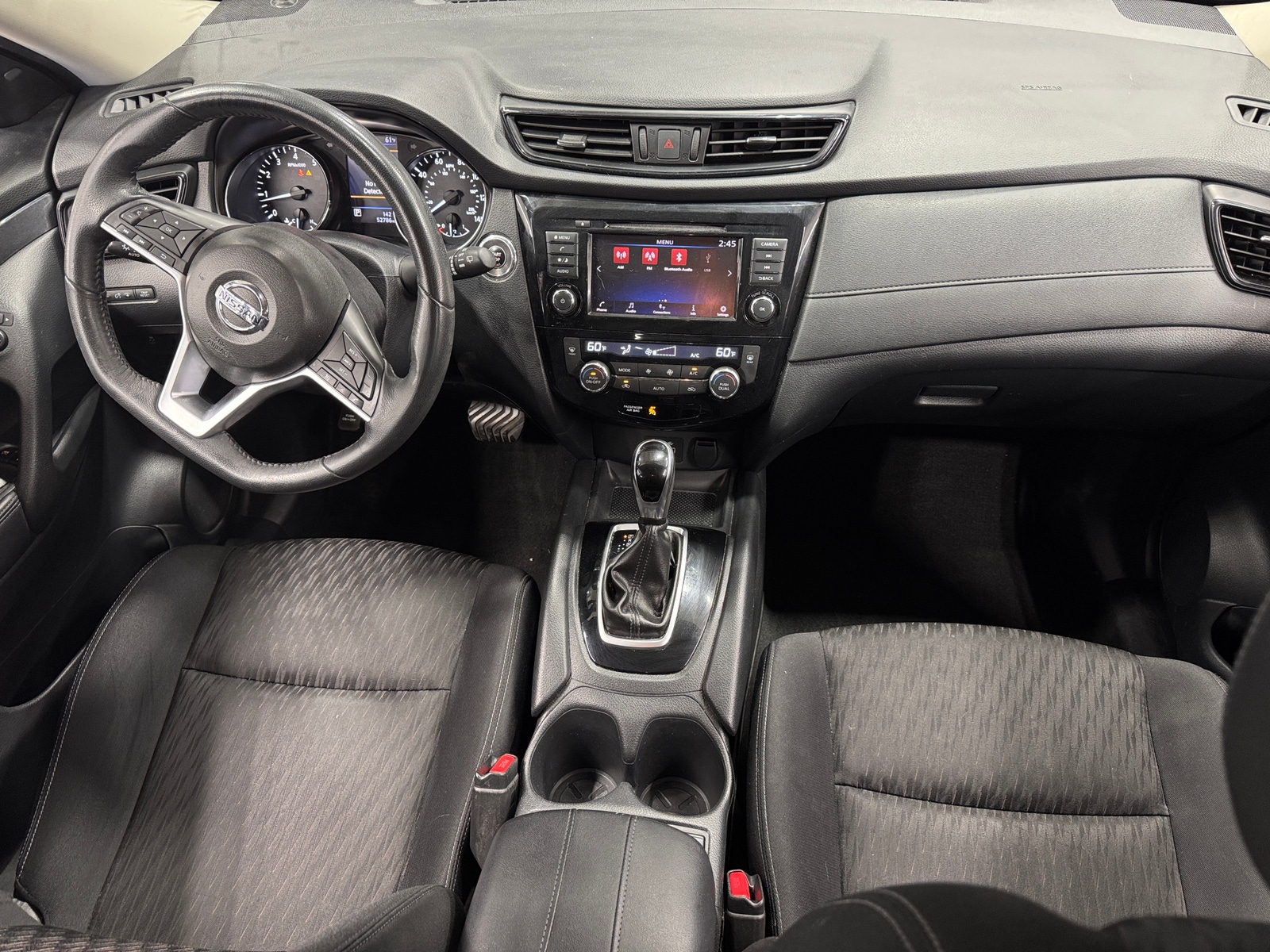 Thumbnail: 2018 Nissan Rogue - 3
