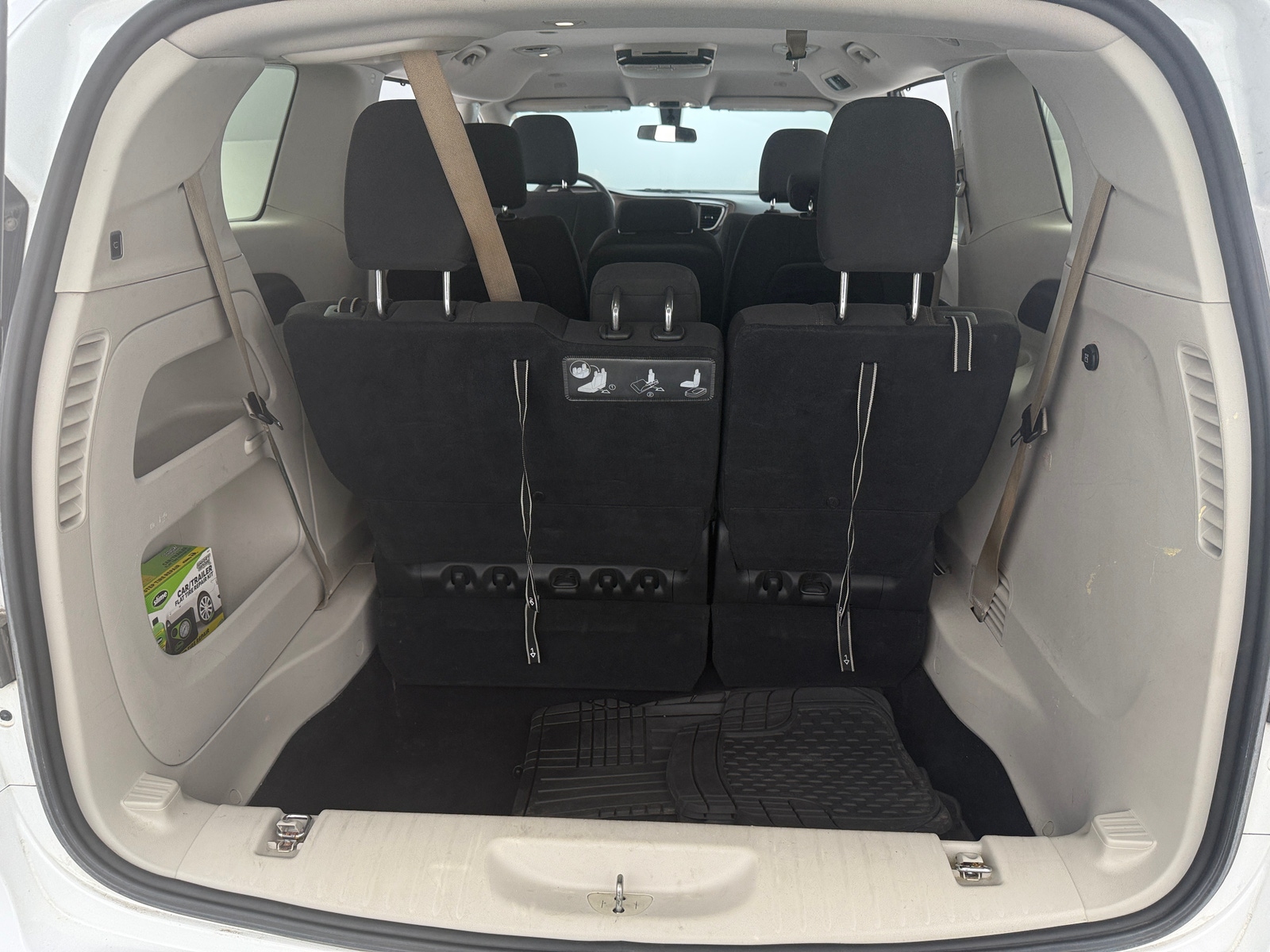 Thumbnail: 2018 Chrysler Pacifica - 7