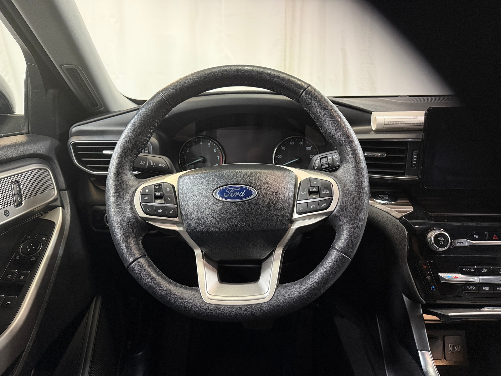 Thumbnail: 2024 Ford Explorer - 4