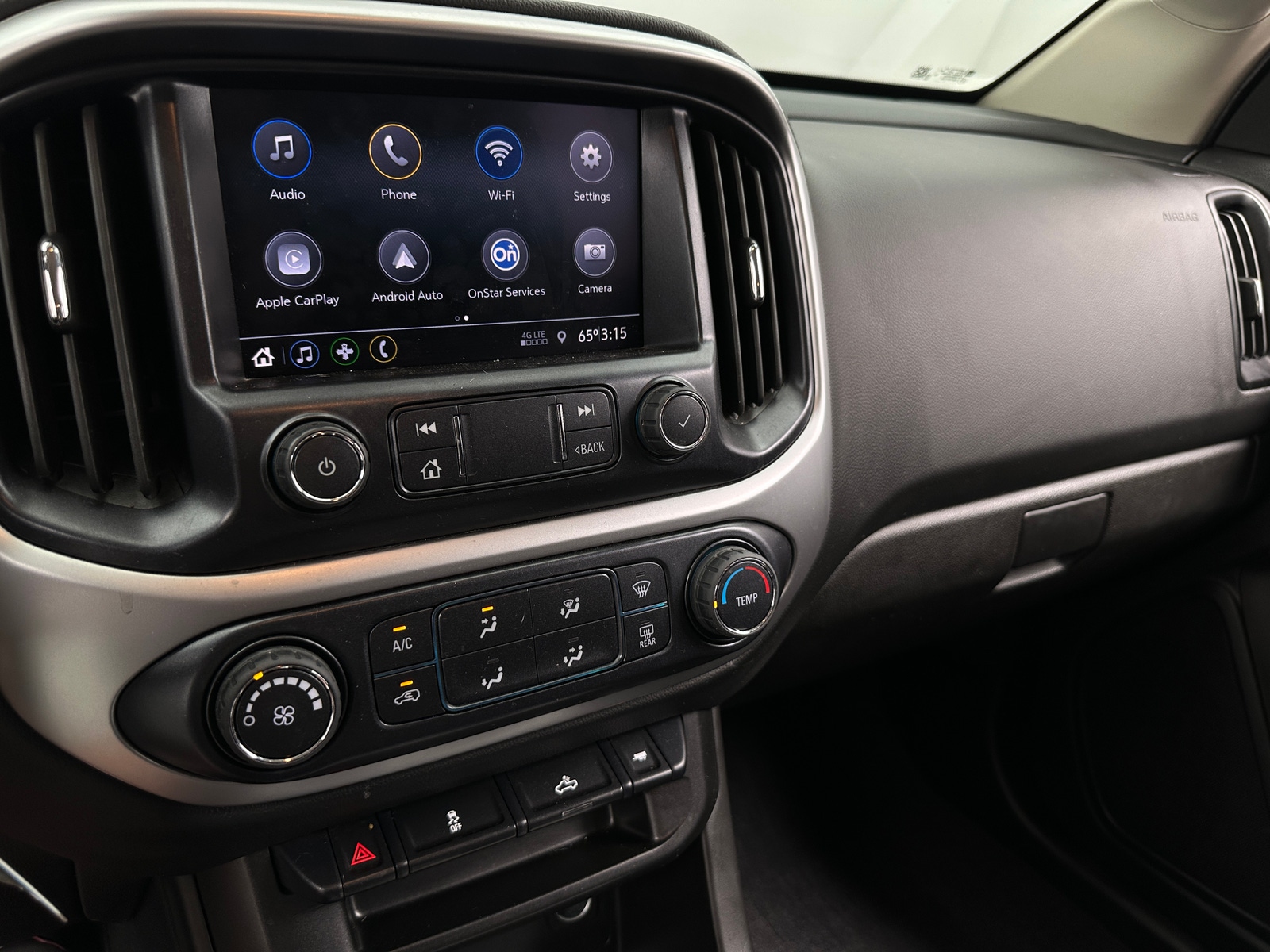 Thumbnail: 2022 Chevrolet Colorado - 4