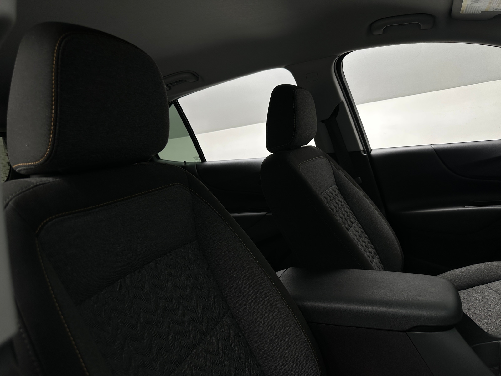 Thumbnail: 2023 Chevrolet Equinox - 2