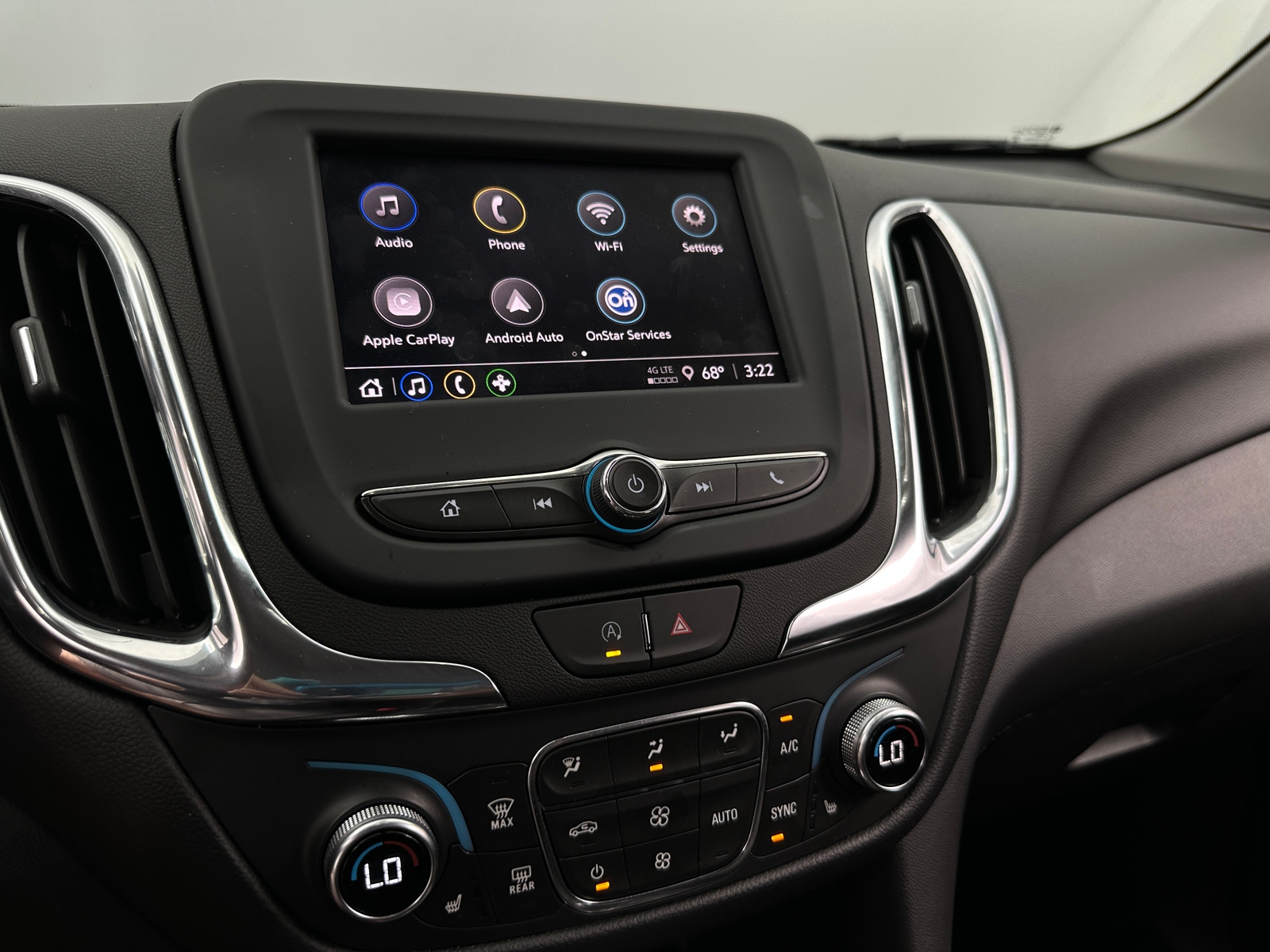 Thumbnail: 2023 Chevrolet Equinox - 4