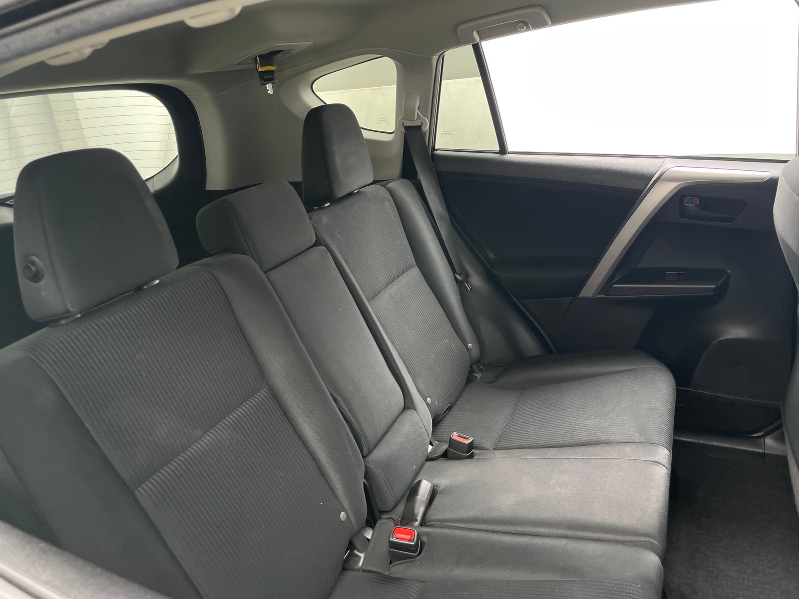 Thumbnail: 2018 Toyota RAV4 - 6