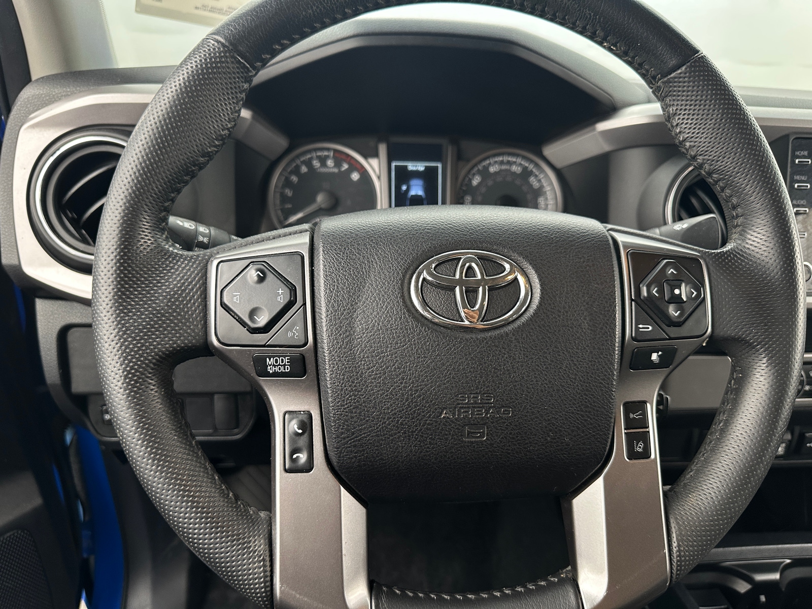 Thumbnail: 2021 Toyota Tacoma - 5