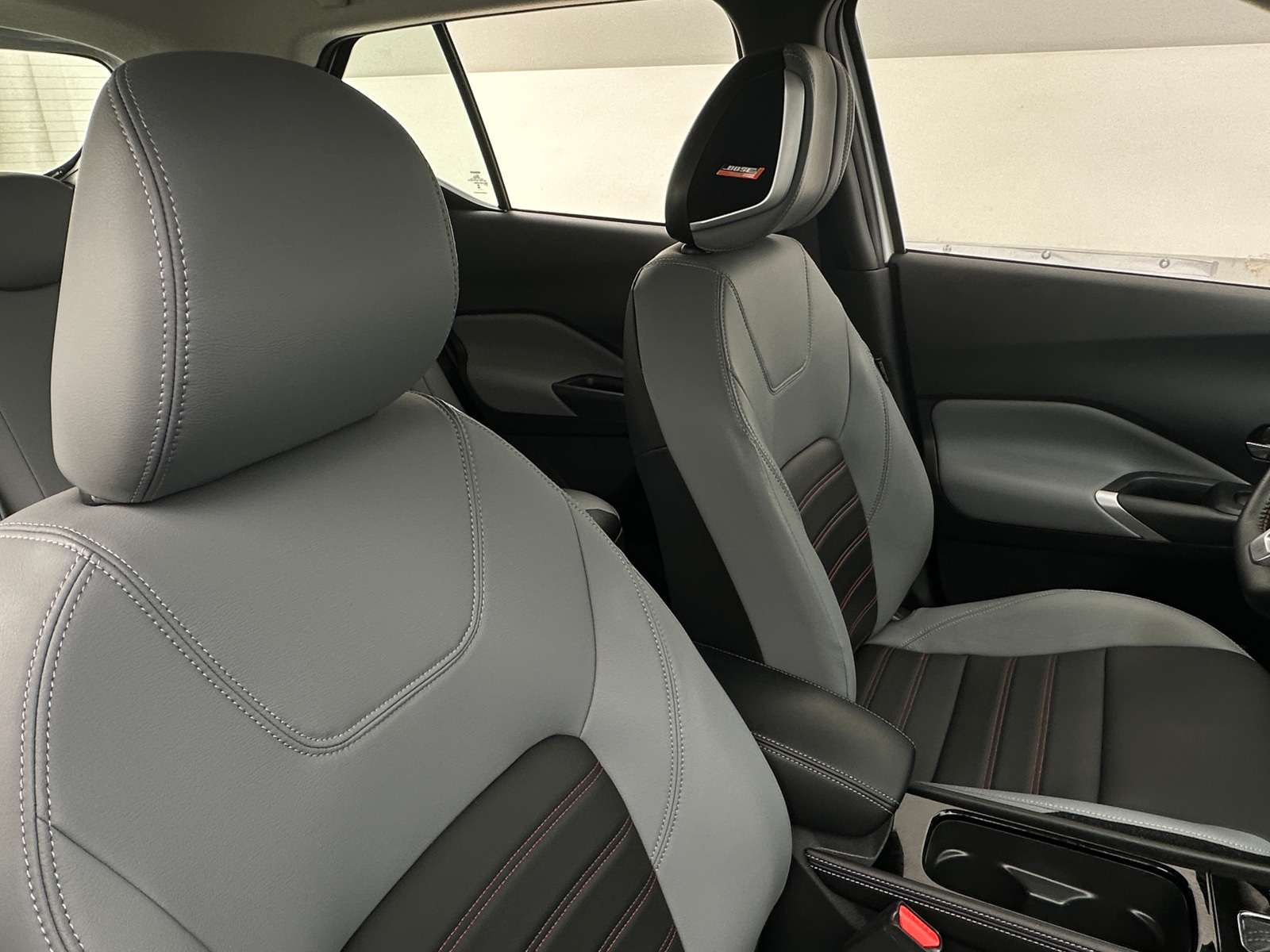 Thumbnail: 2024 Nissan Kicks - 2