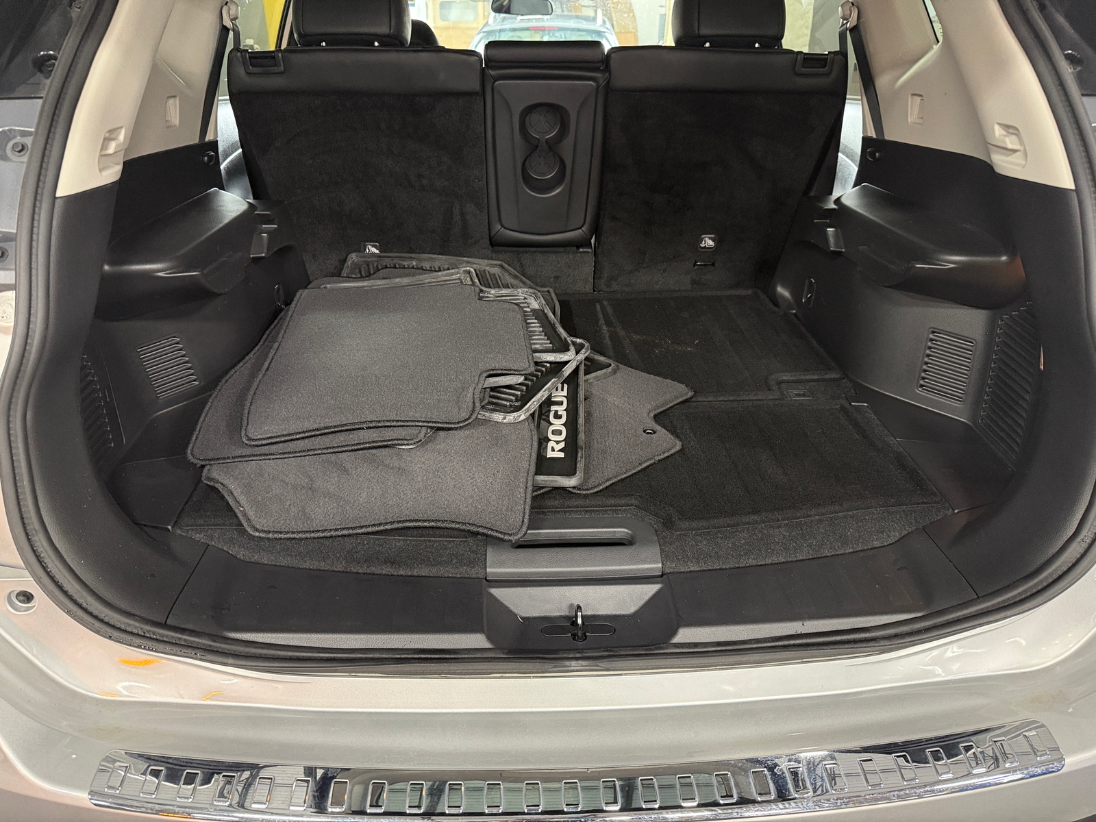 Thumbnail: 2015 Nissan Rogue - 6