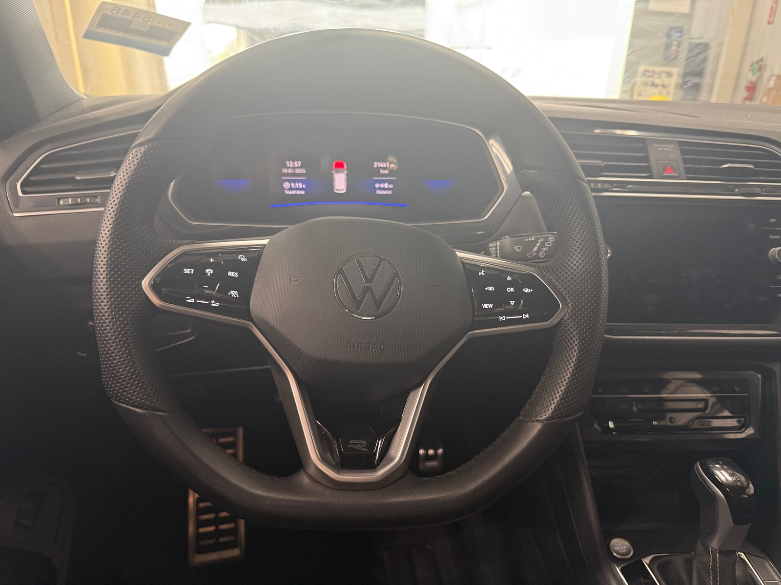 Thumbnail: 2024 Volkswagen Tiguan - 4