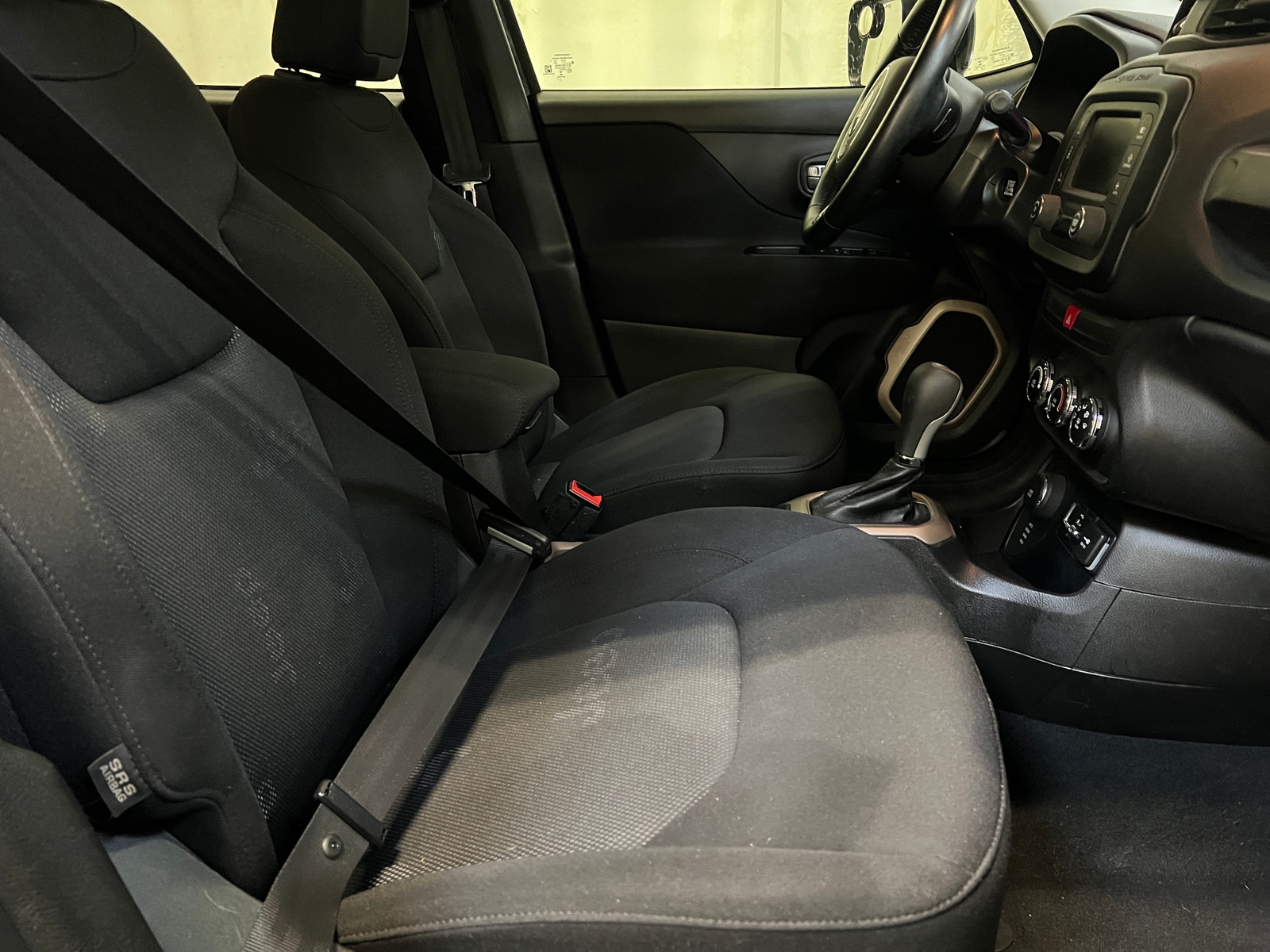 Thumbnail: 2017 Jeep Renegade - 2