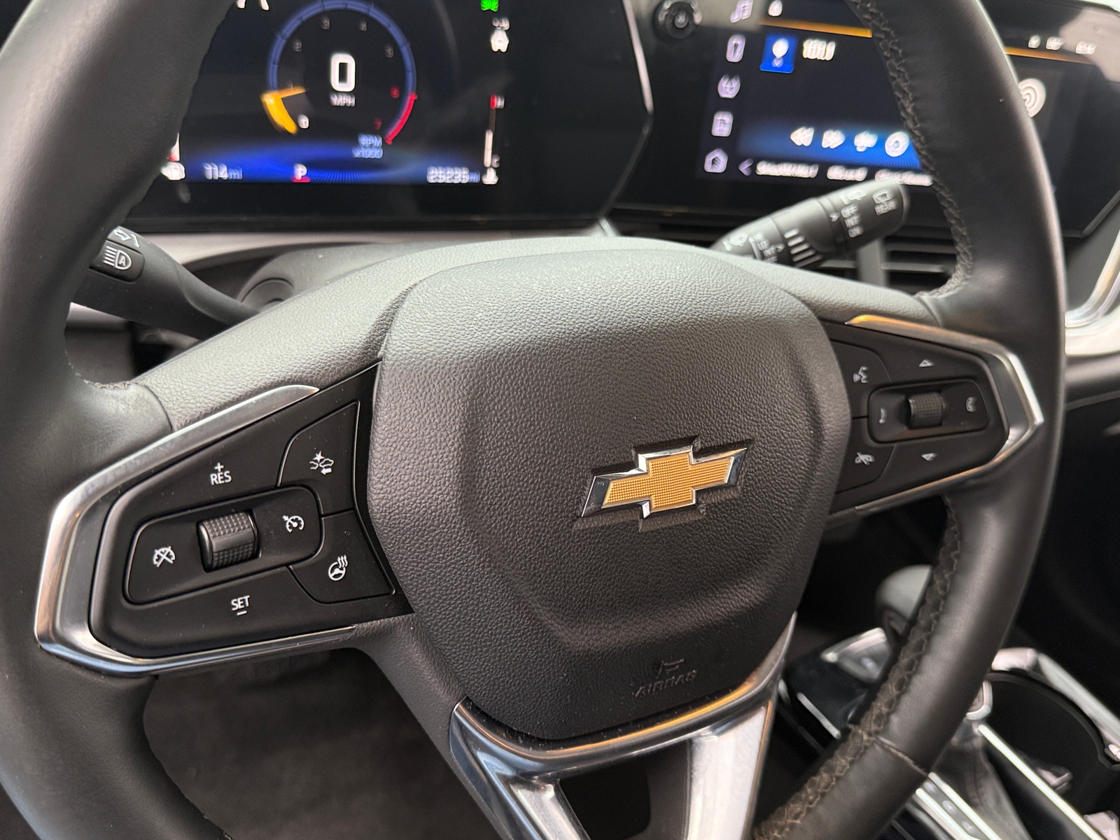 Thumbnail: 2024 Chevrolet Trax - 5