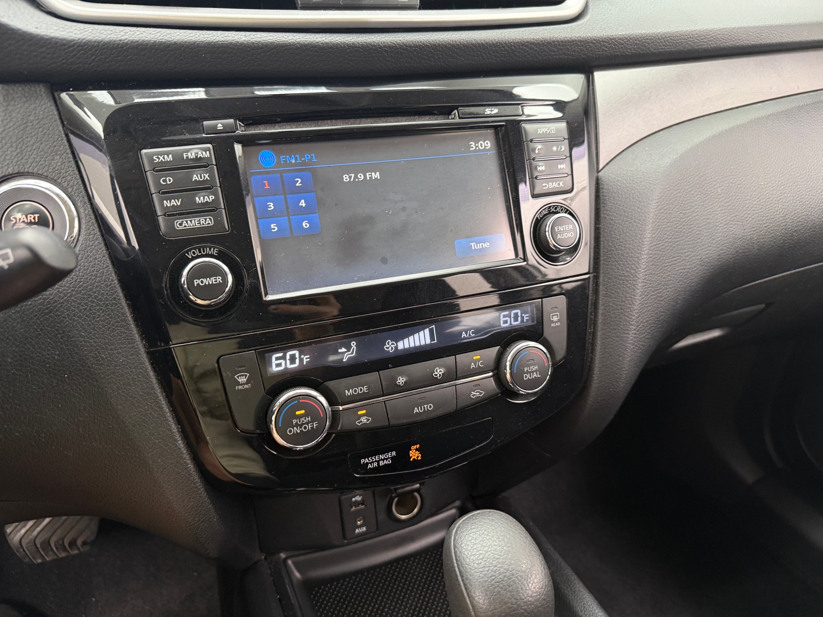 Thumbnail: 2014 Nissan Rogue - 4