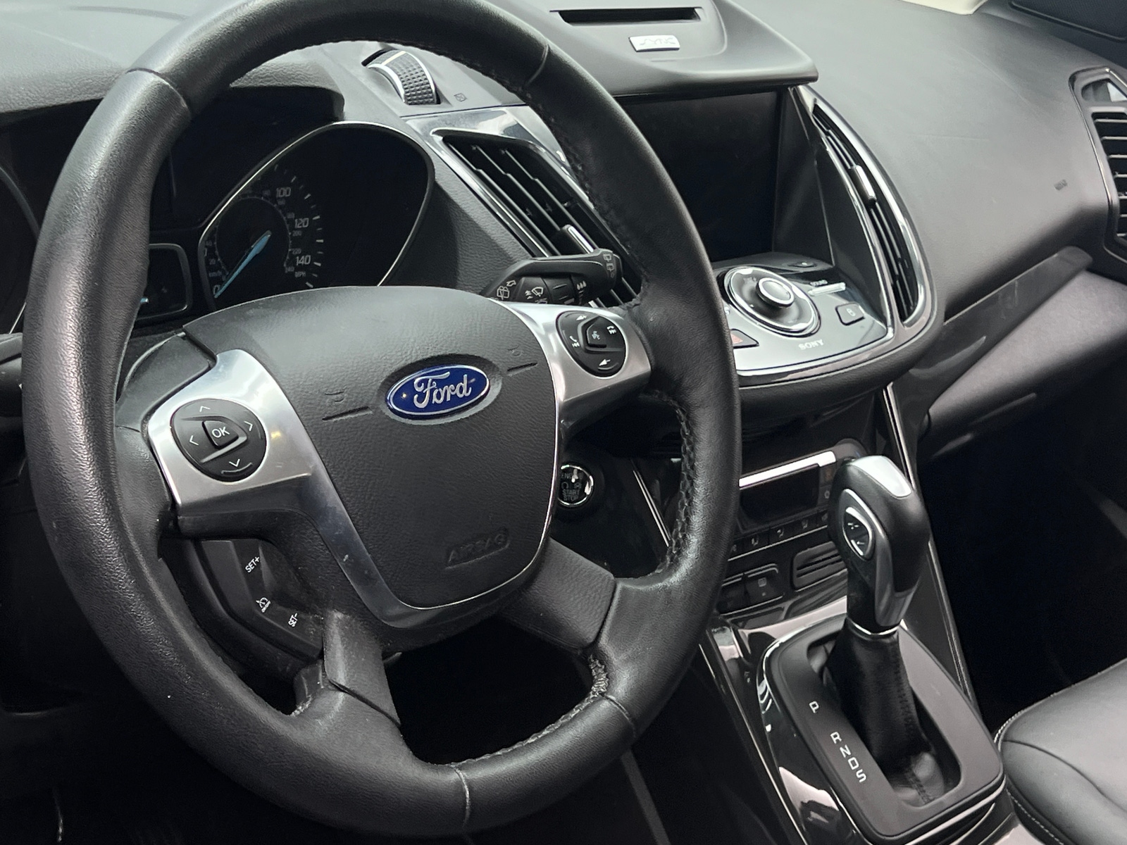 Thumbnail: 2016 Ford Escape - 4