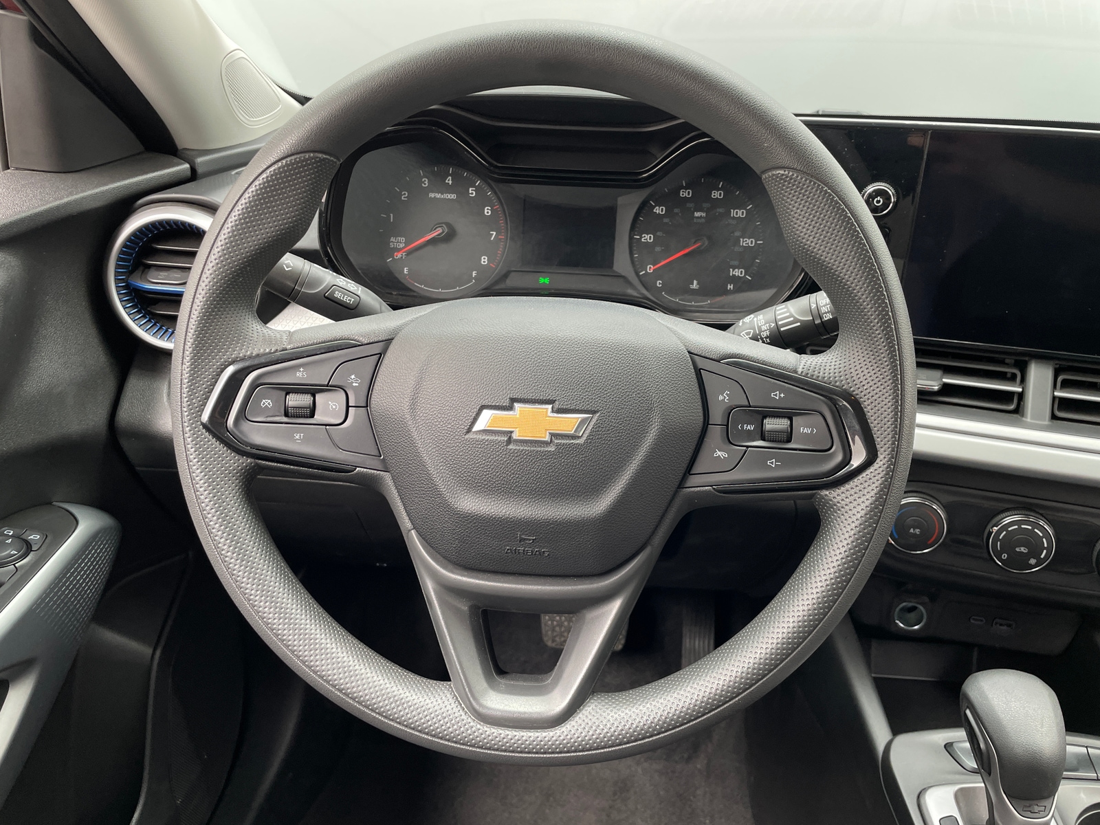 Thumbnail: 2025 Chevrolet Trax - 5