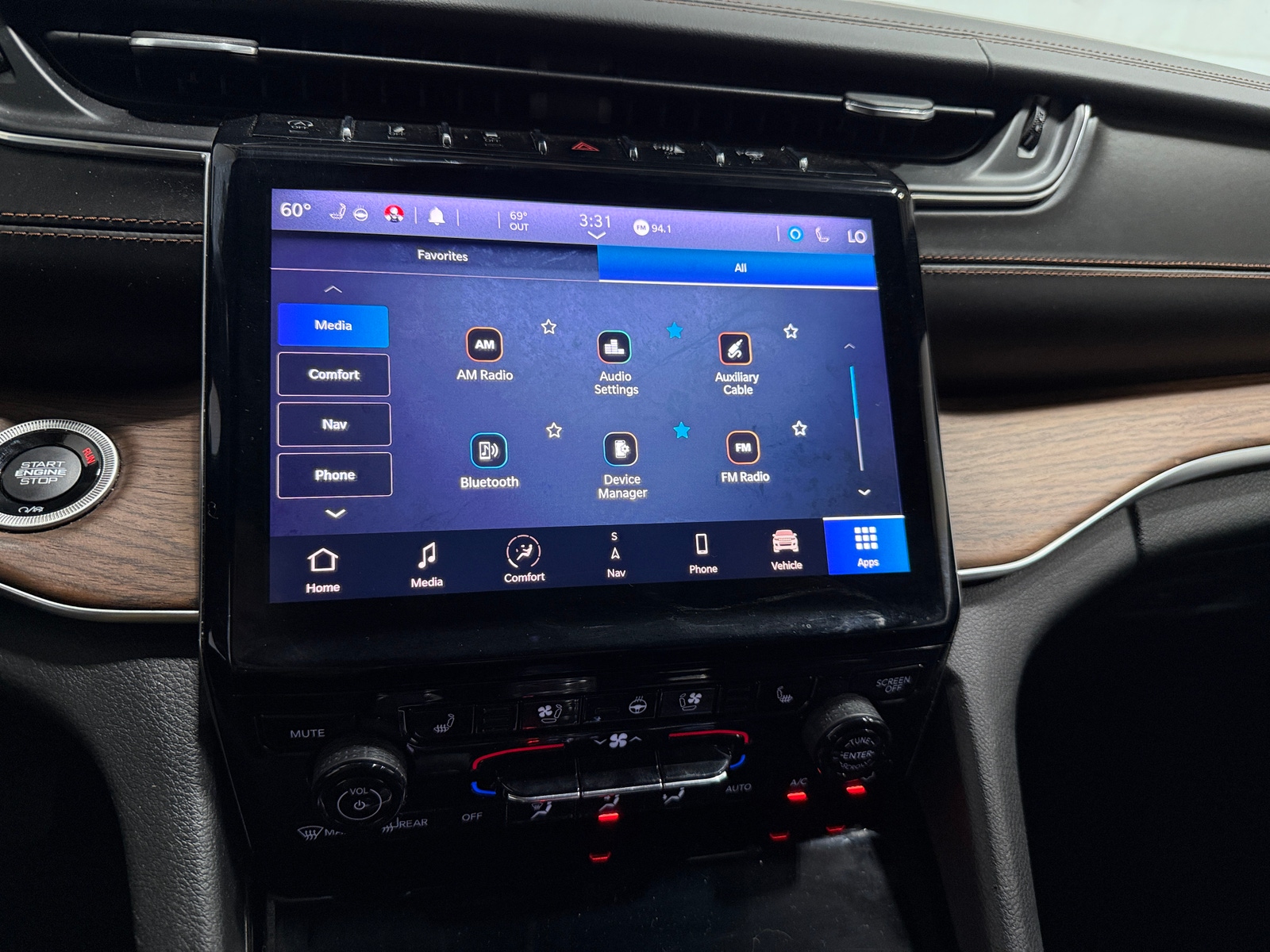 Thumbnail: 2021 Jeep Grand Cherokee L - 3