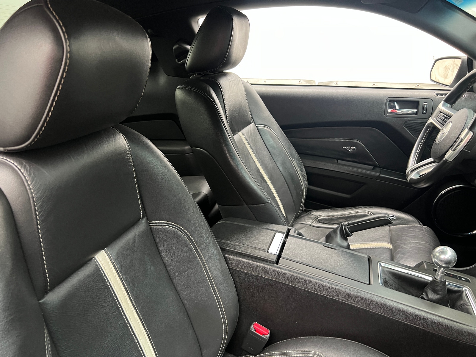 Thumbnail: 2010 Ford Mustang - 2
