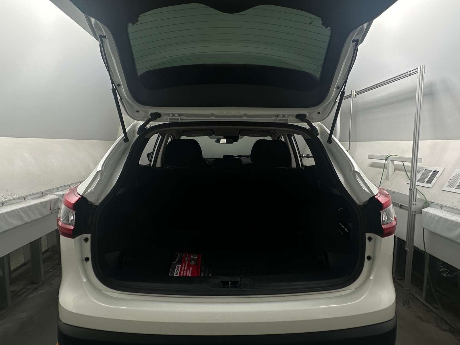 Thumbnail: 2021 Nissan Rogue Sport - 7