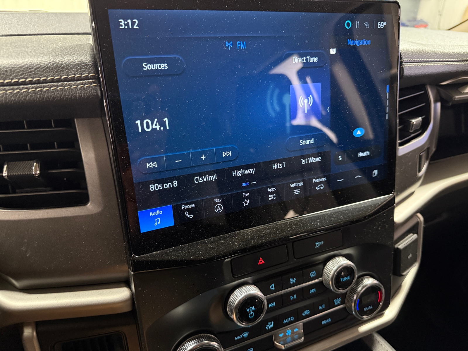 Thumbnail: 2022 Ford Expedition MAX - 4