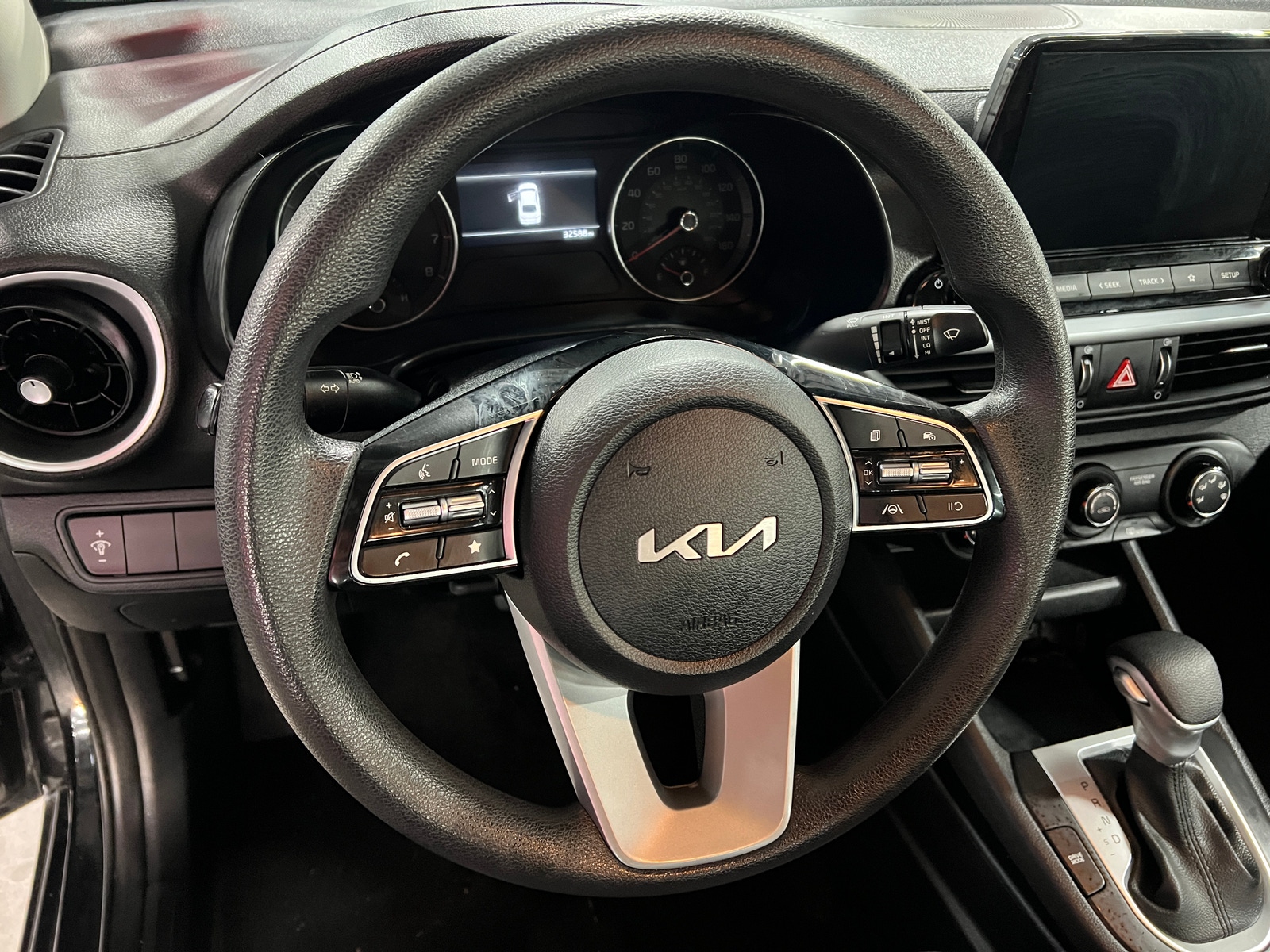 Thumbnail: 2024 Kia Forte - 5