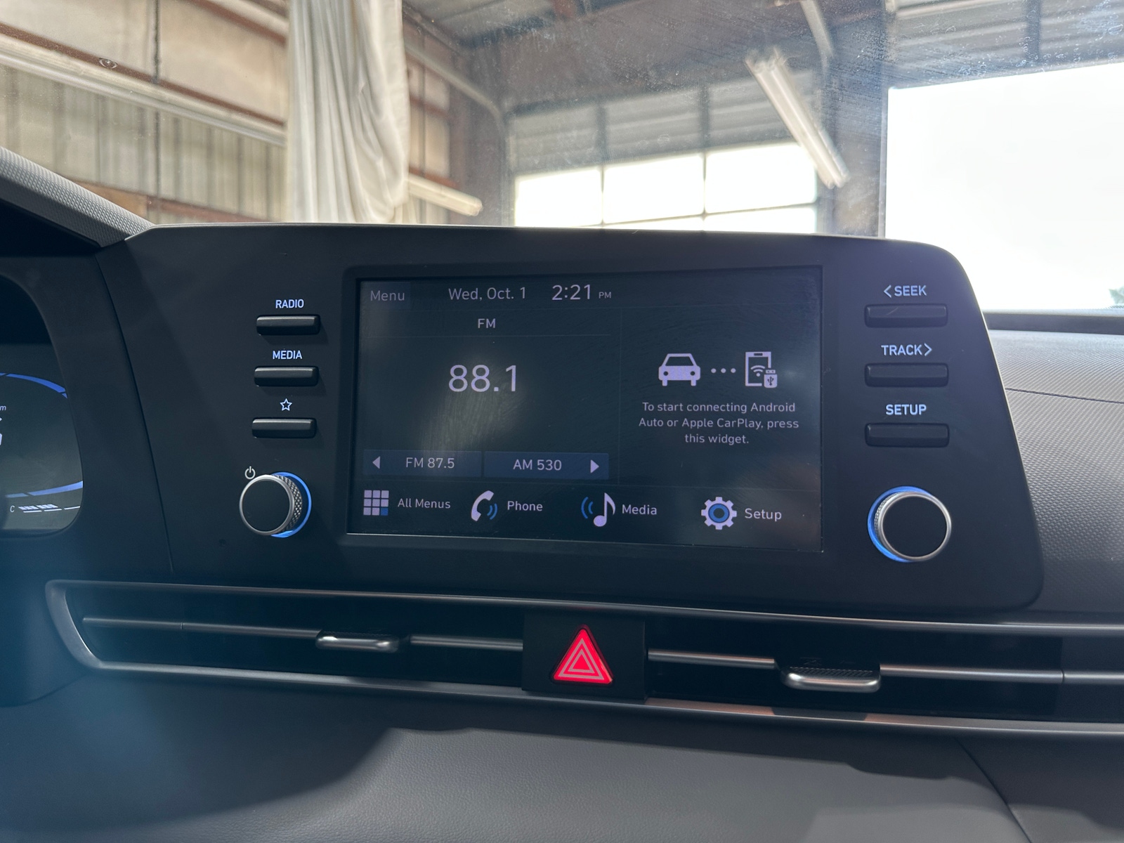 Thumbnail: 2024 Hyundai Elantra - 4