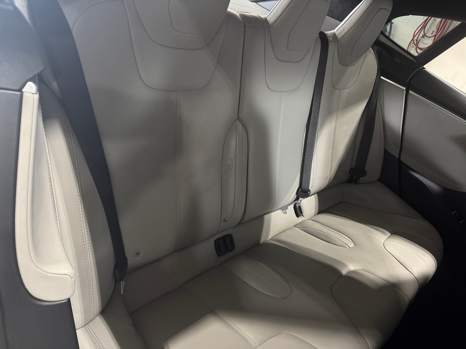 Thumbnail: 2015 Tesla Model S - 5
