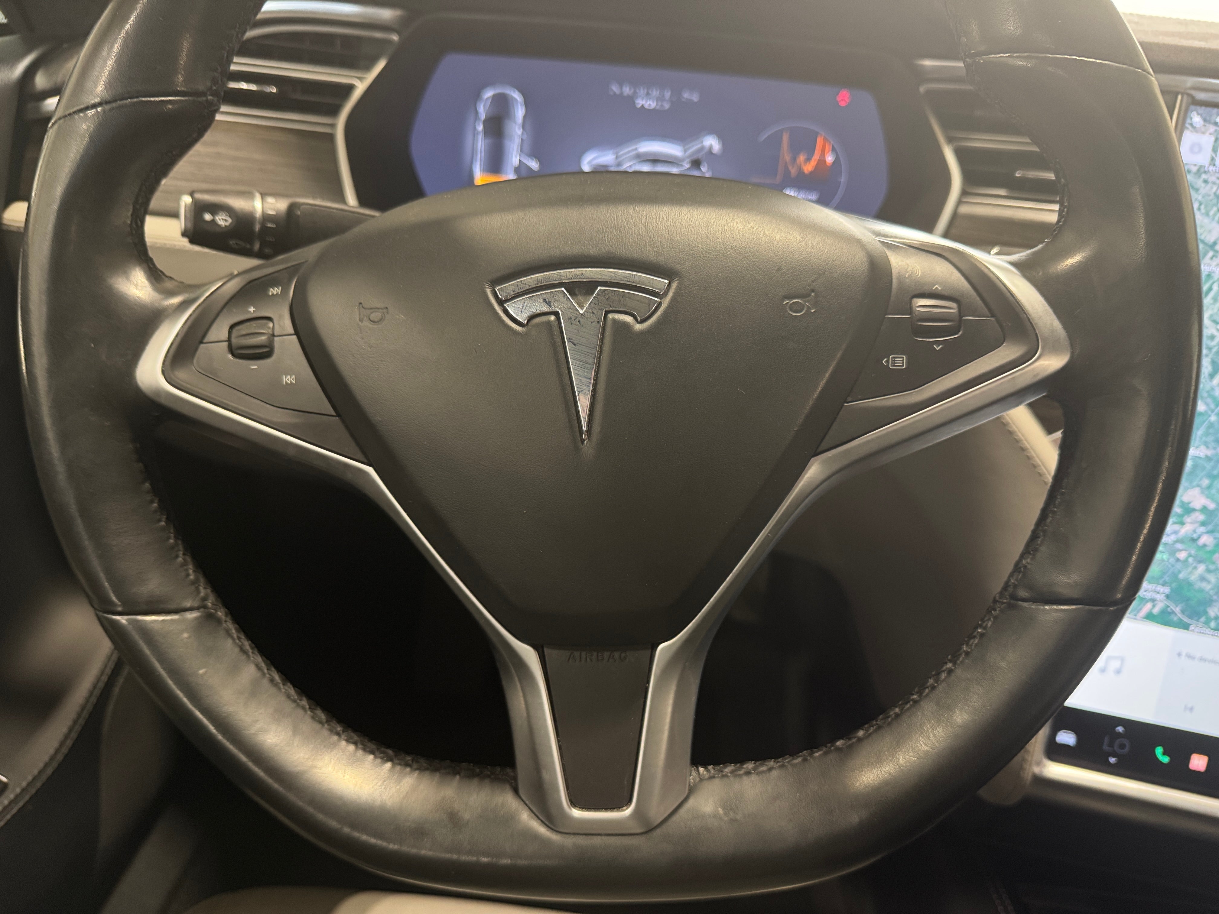 Used 2015 Tesla Model S 70D with VIN 5YJSA1S24FF096087 for sale in Oak Creek, WI