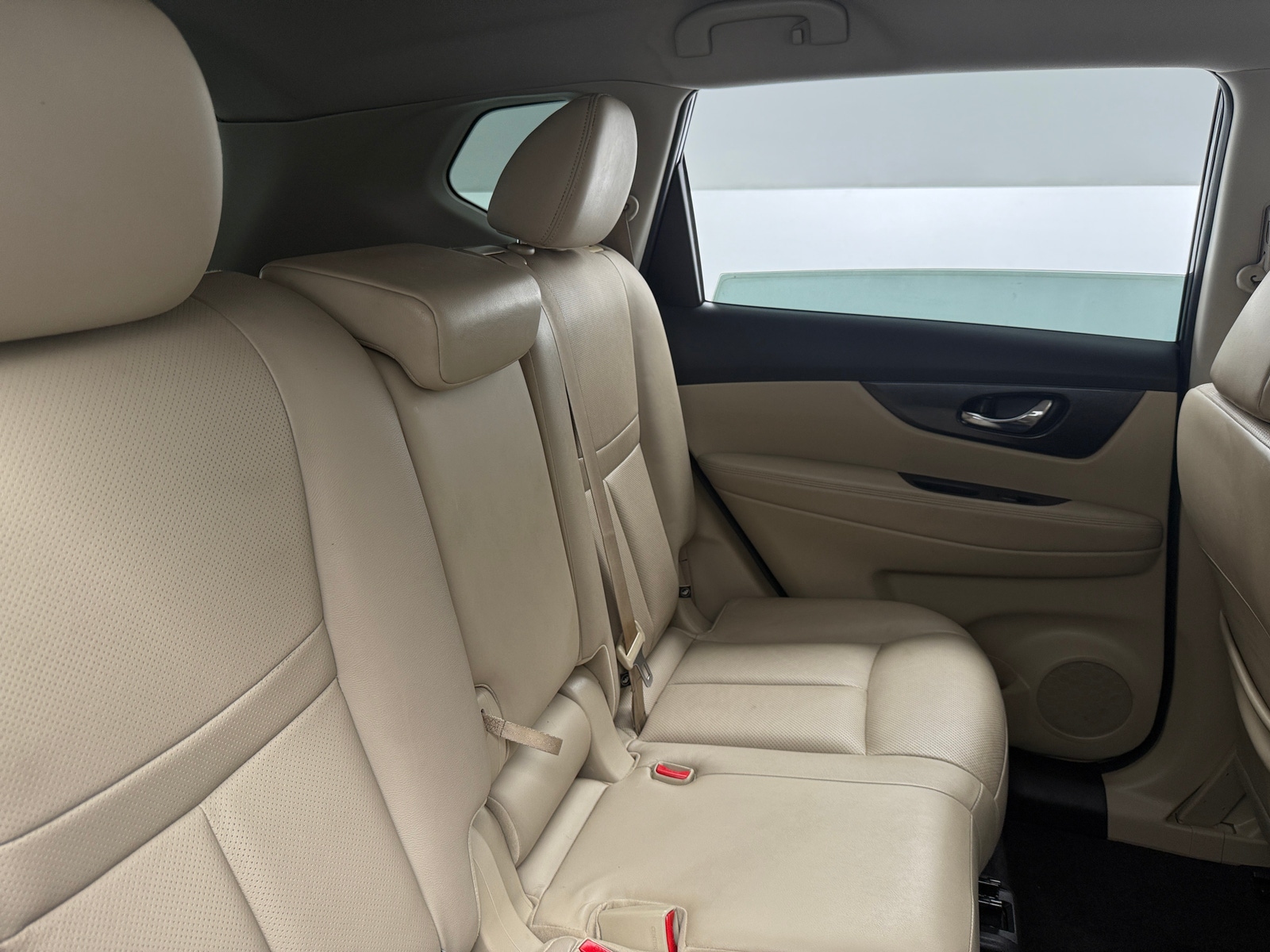 Thumbnail: 2016 Nissan Rogue - 5