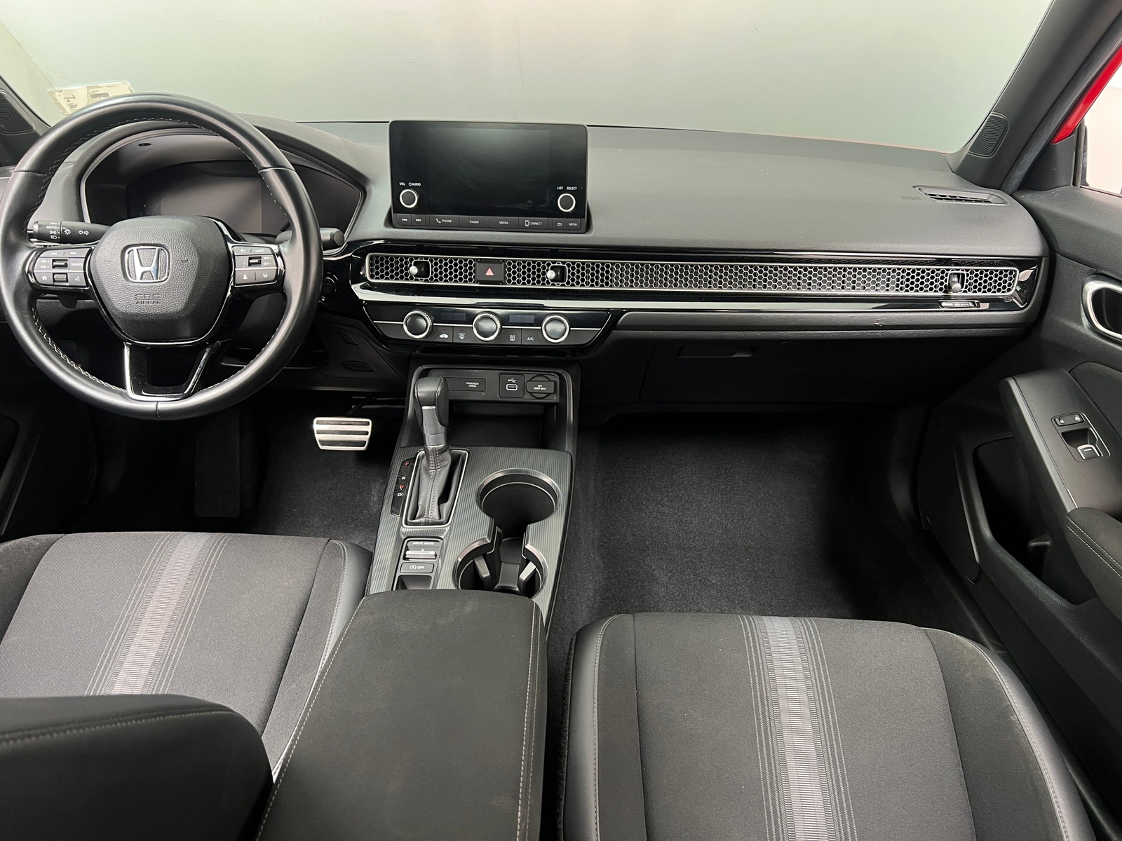 Thumbnail: 2024 Honda Civic - 3