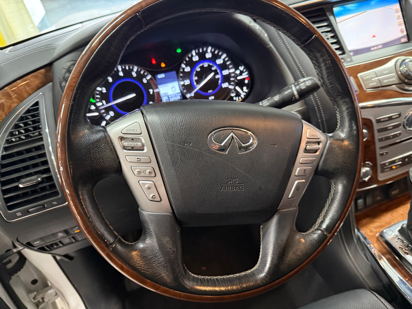Thumbnail: 2018 INFINITI QX80 - 4