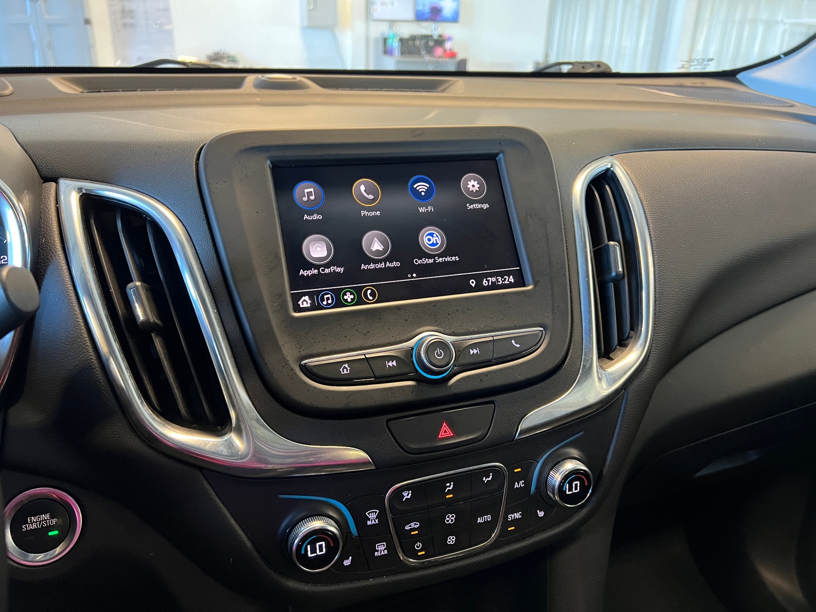Thumbnail: 2021 Chevrolet Equinox - 4